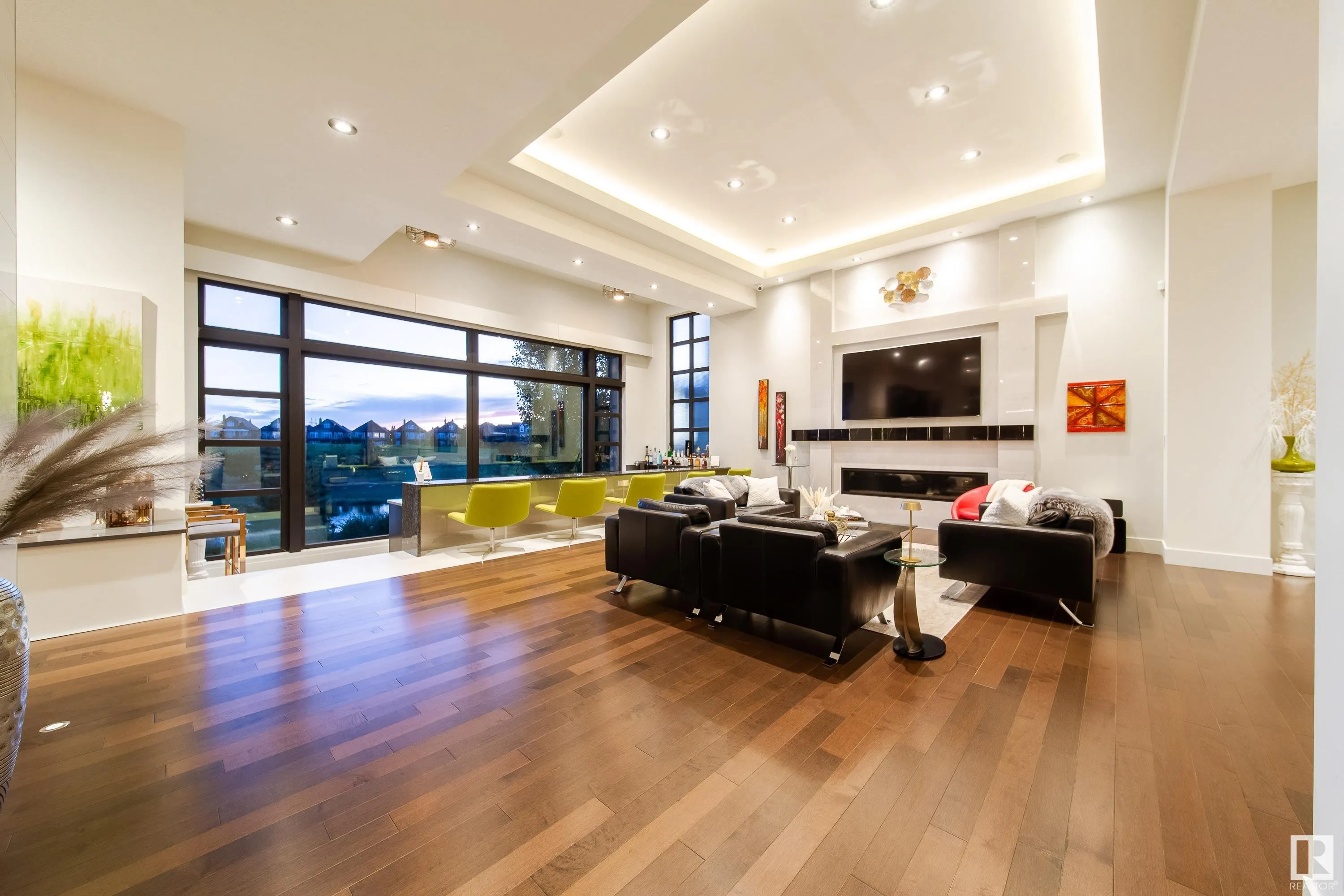 622 HOWATT Drive