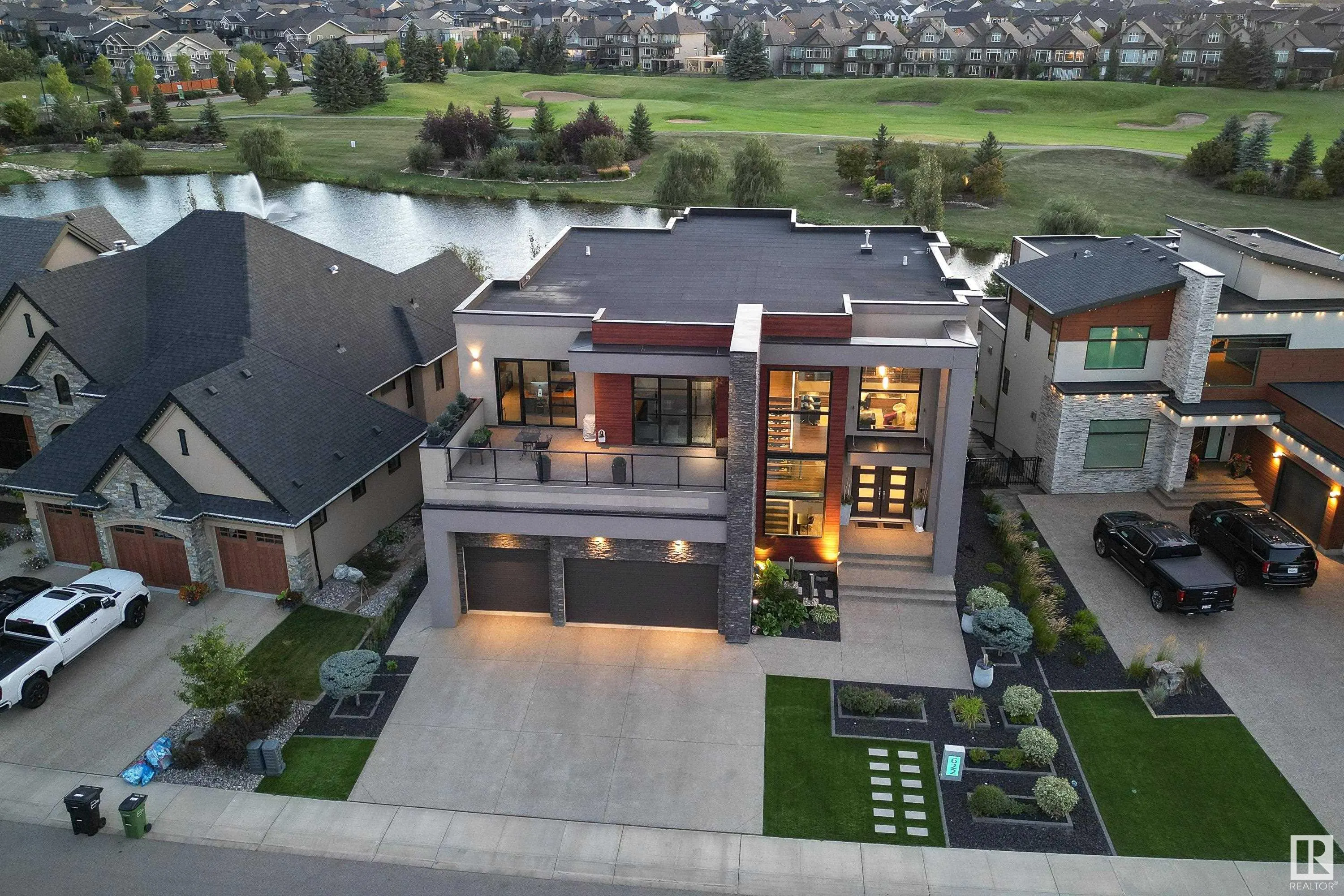 622 HOWATT Drive