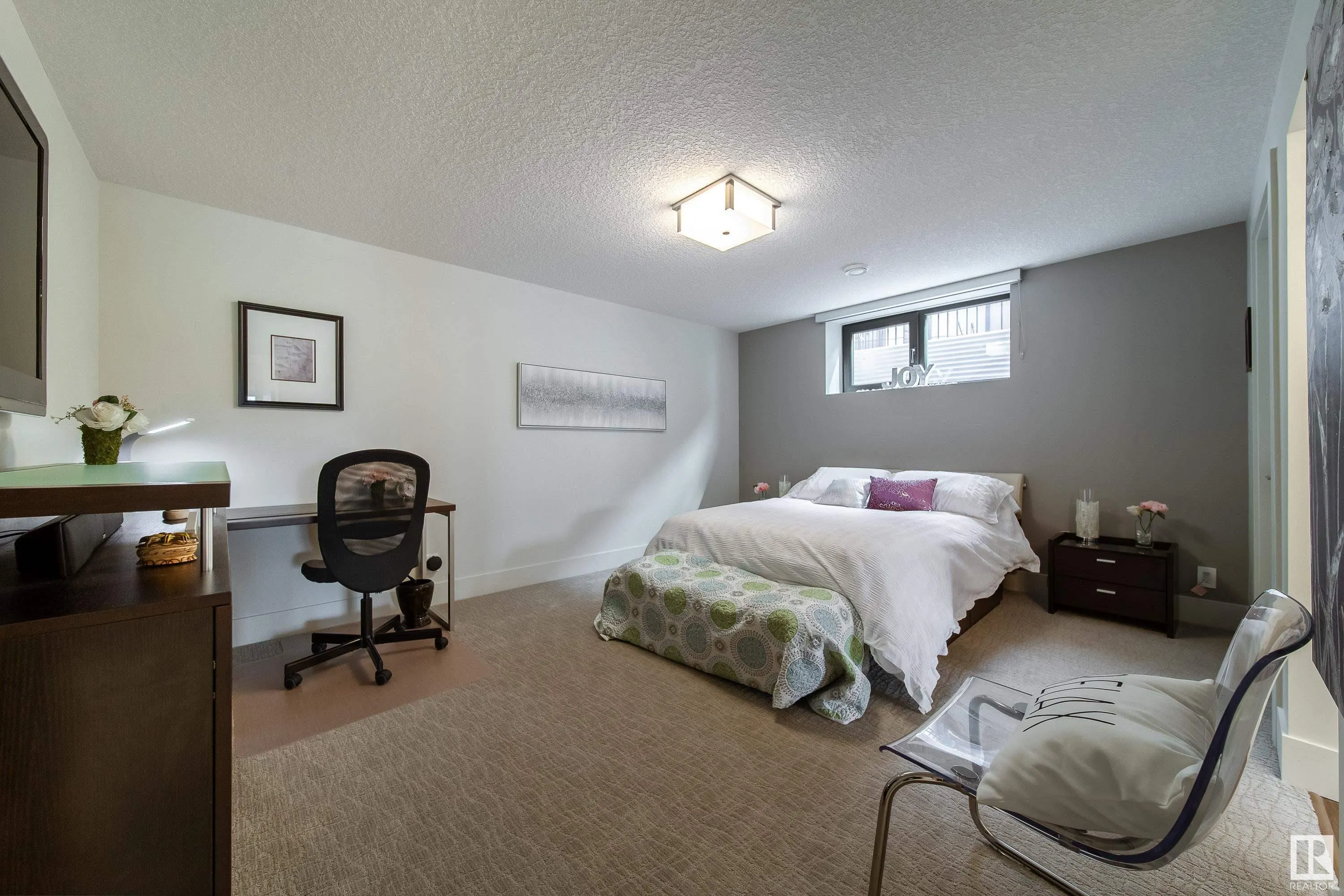 622 HOWATT Drive