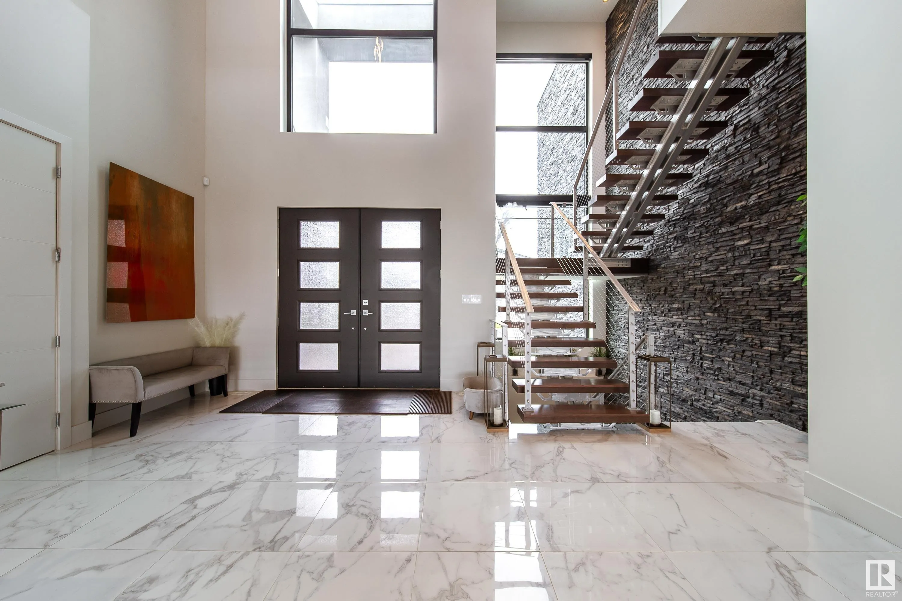 622 HOWATT Drive