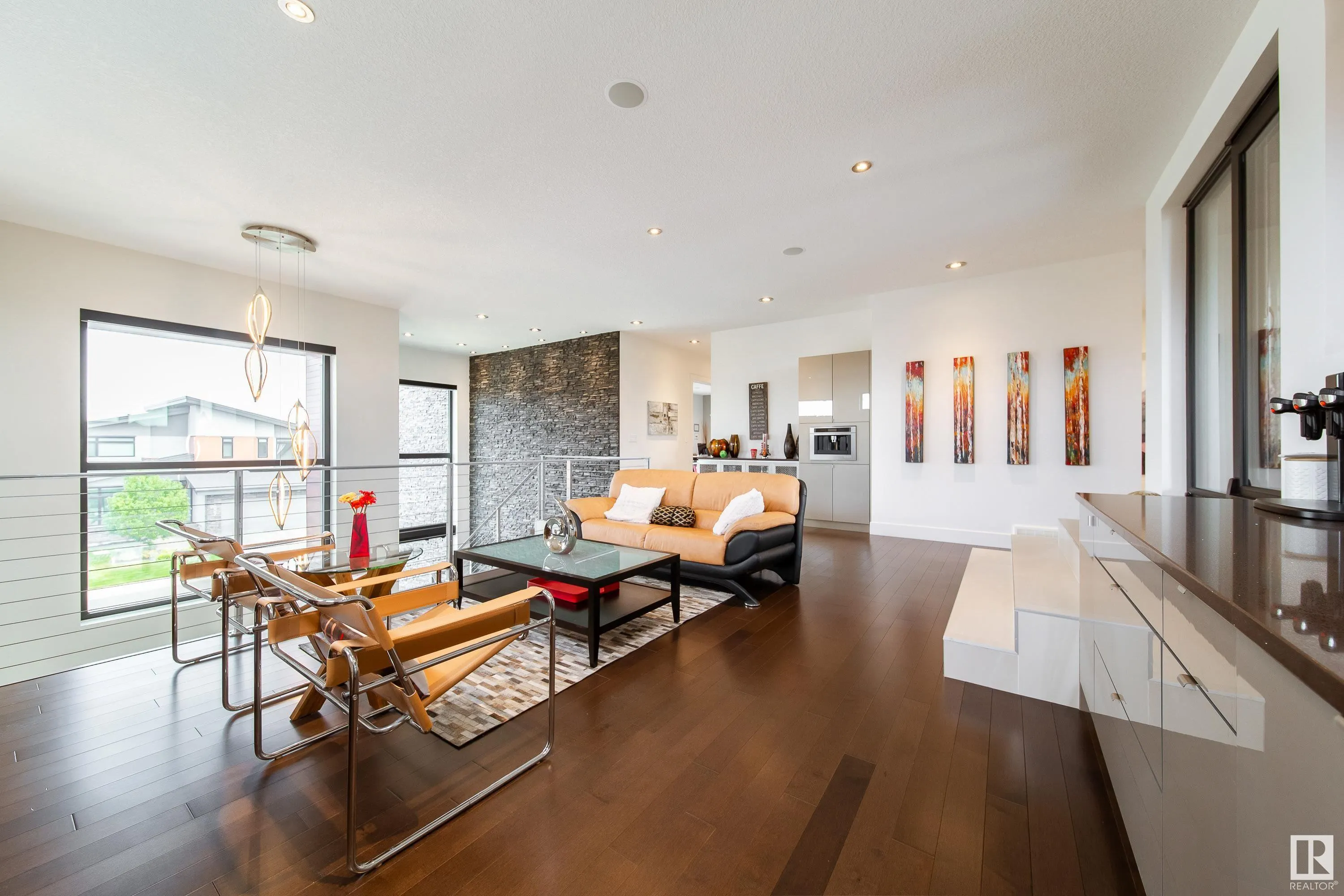 622 HOWATT Drive