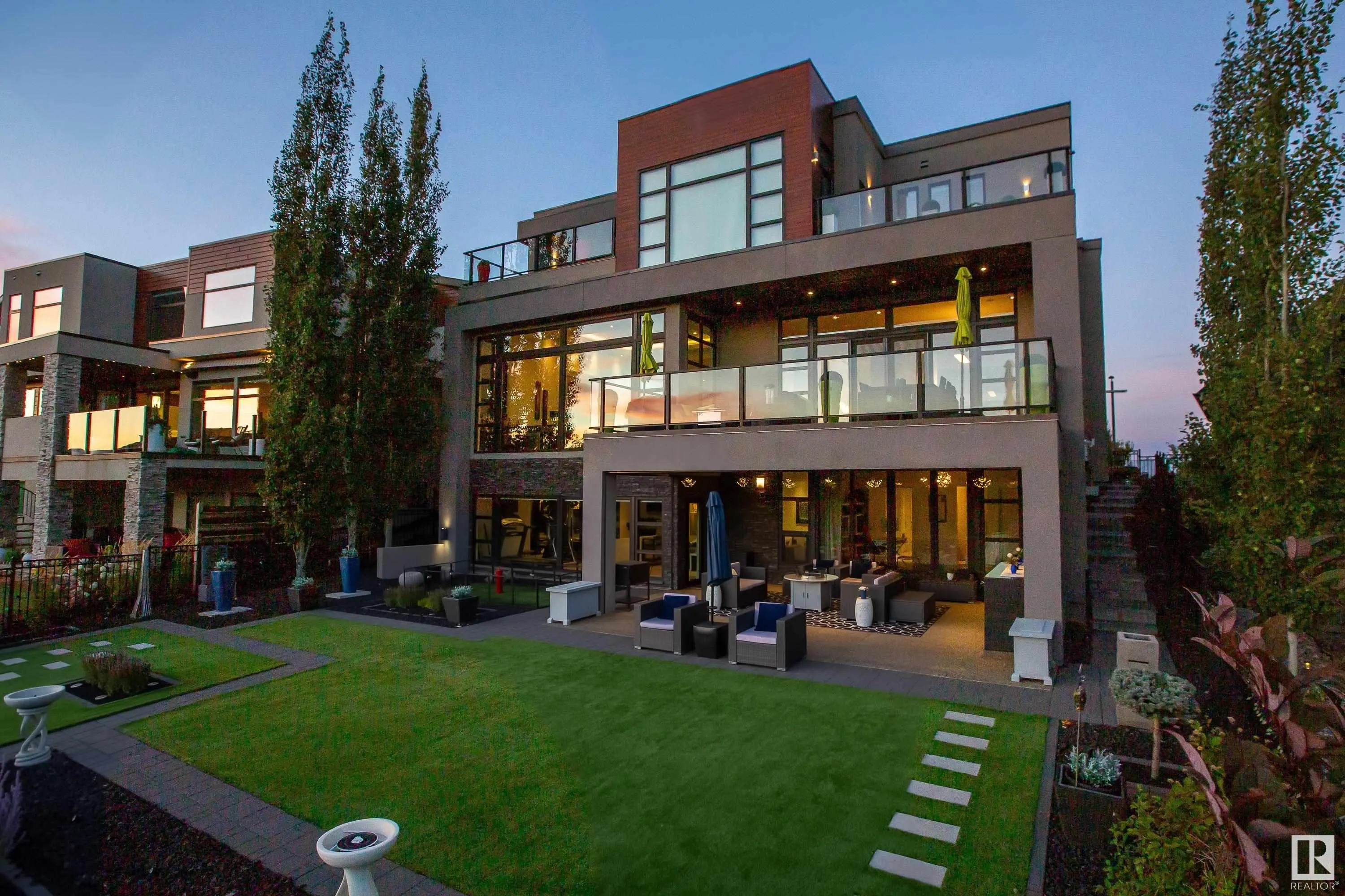 622 HOWATT Drive