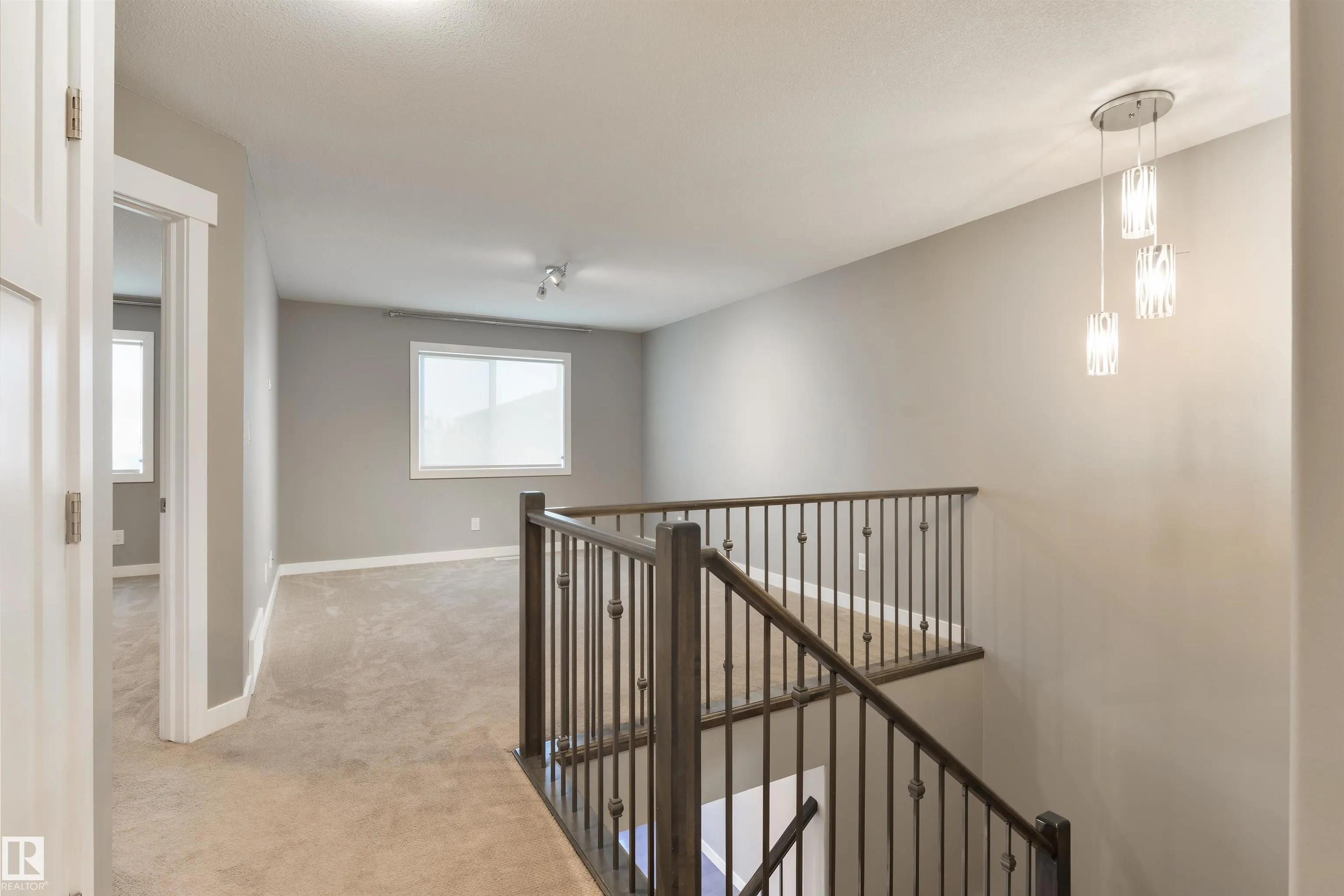2328 WARE Crescent