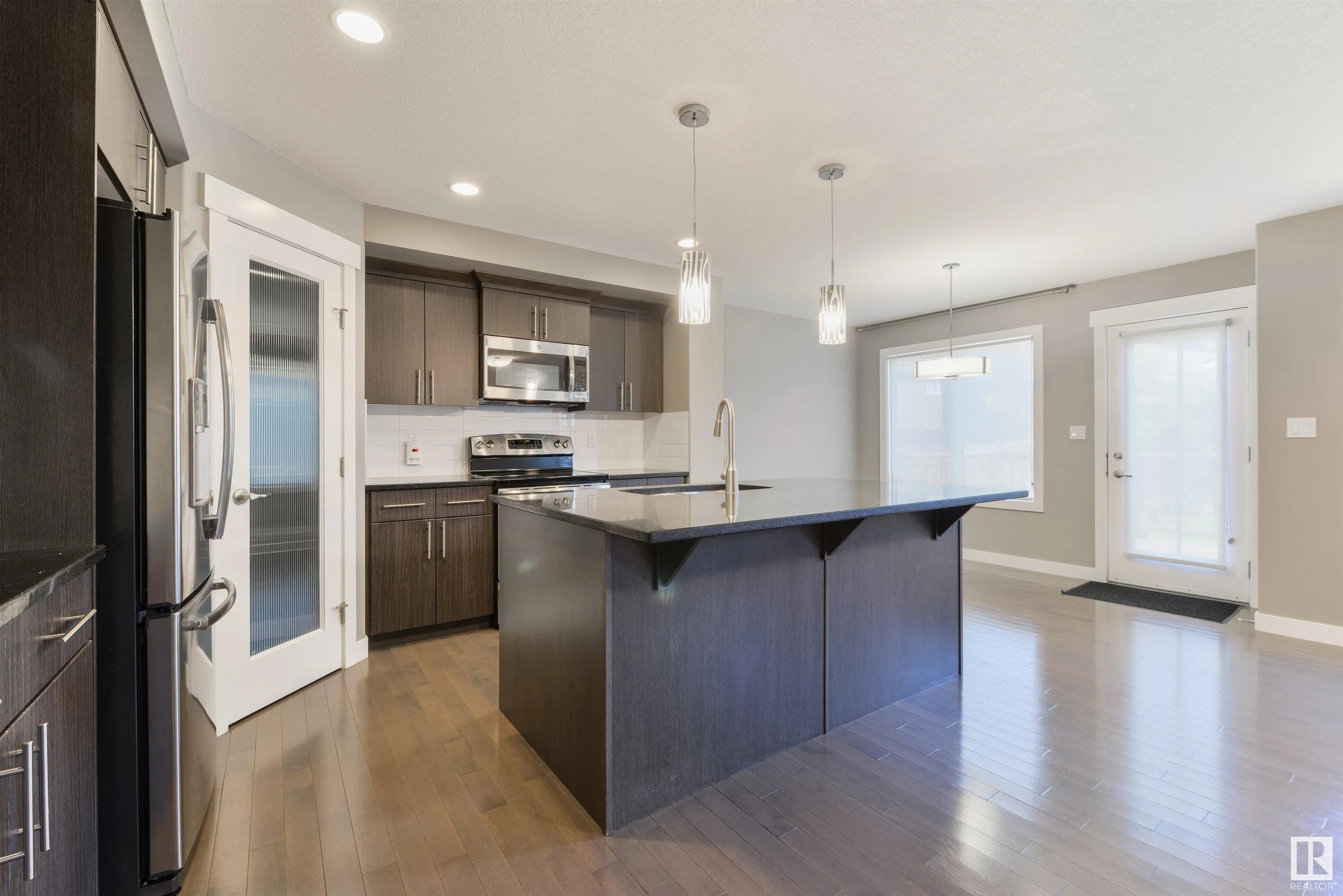 2328 WARE Crescent