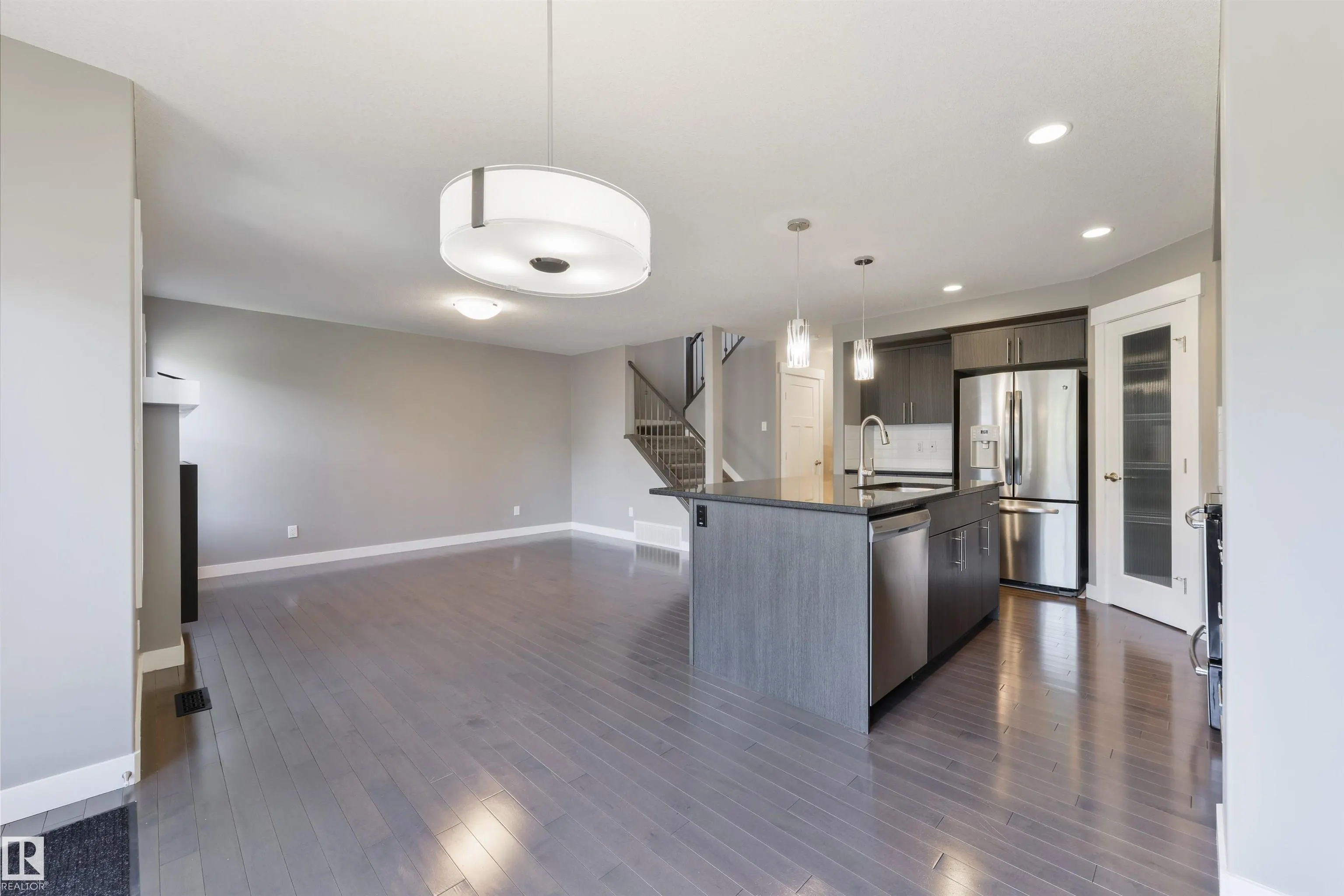 2328 WARE Crescent