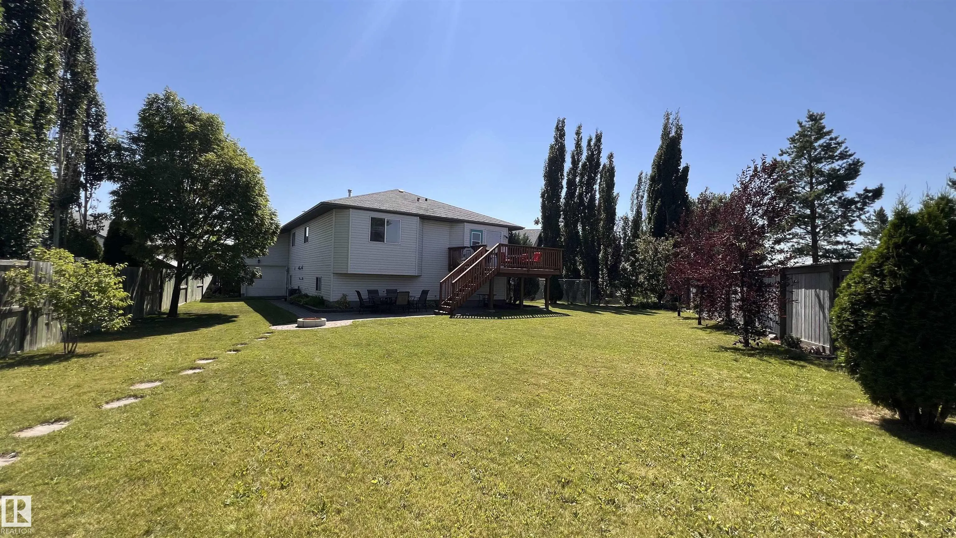 606 KANANASKIS Place