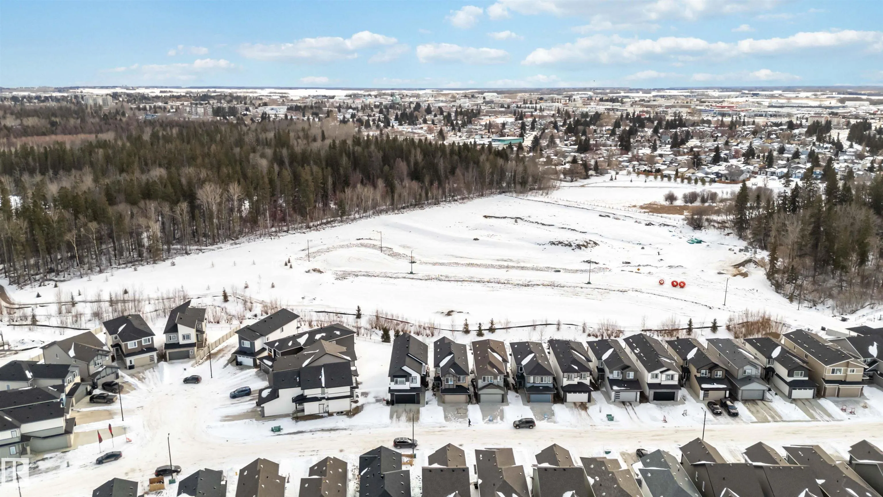 24 Meadowbrook Way