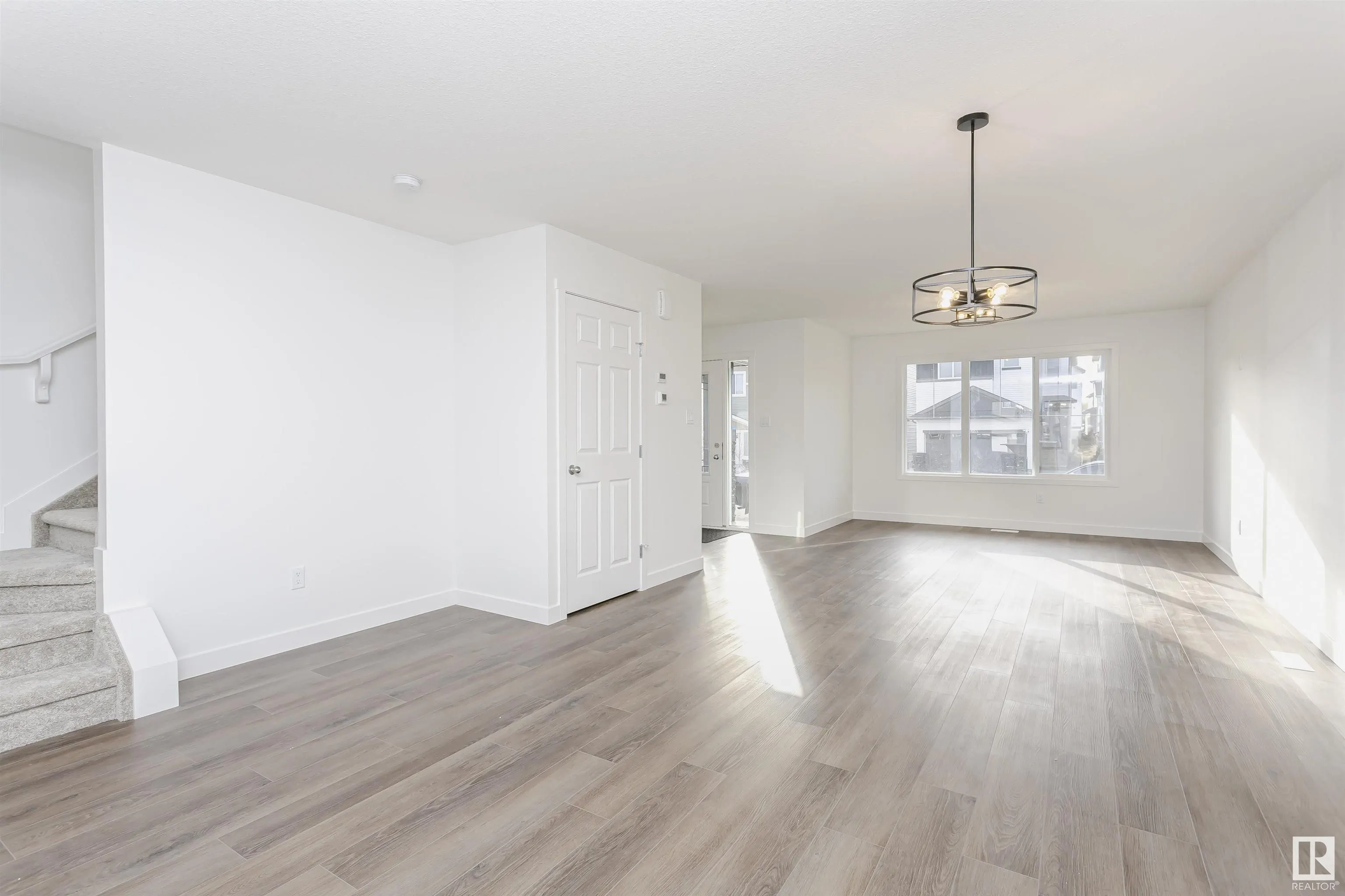 9530 CARSON BEND