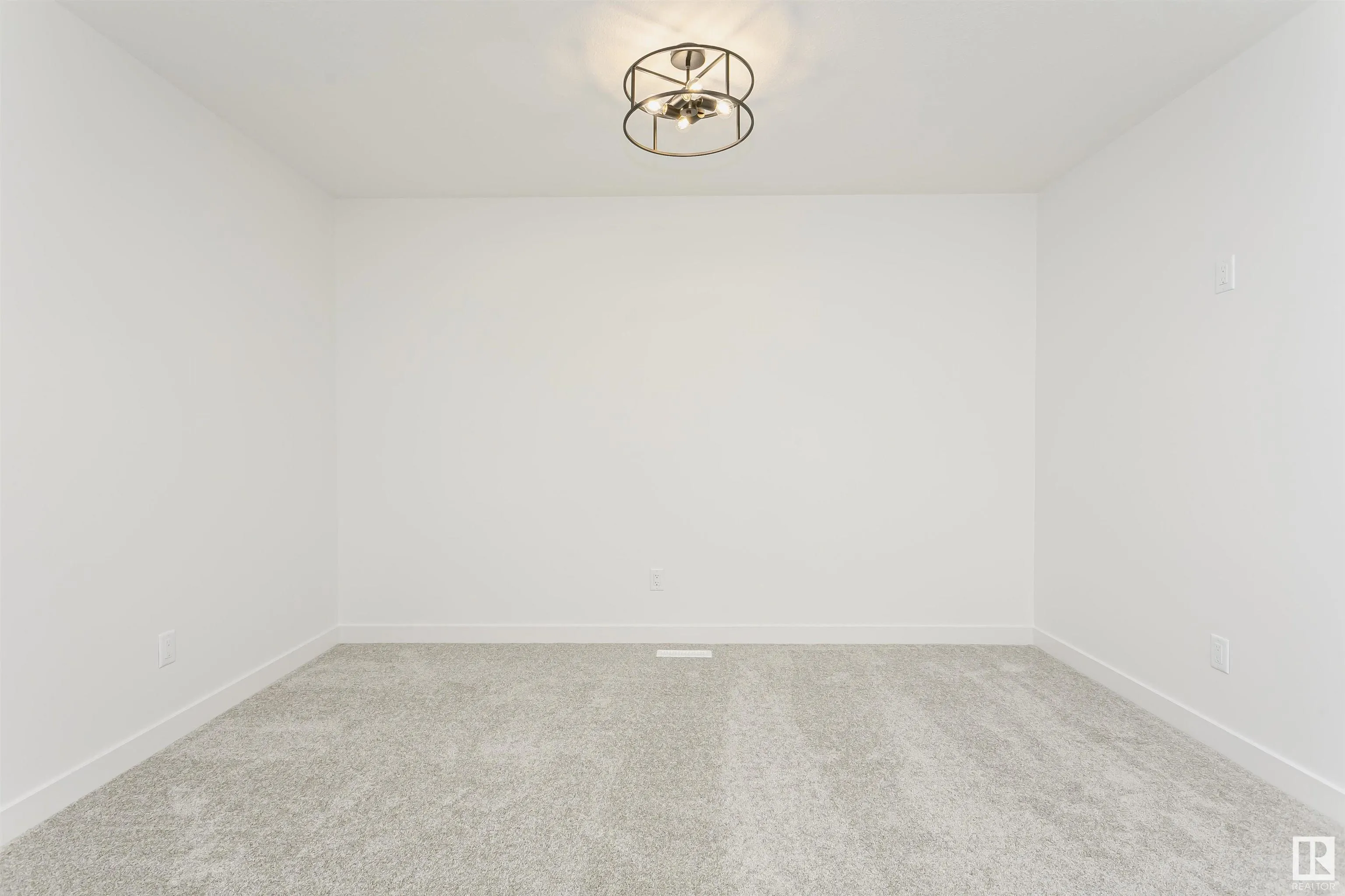 9530 CARSON BEND