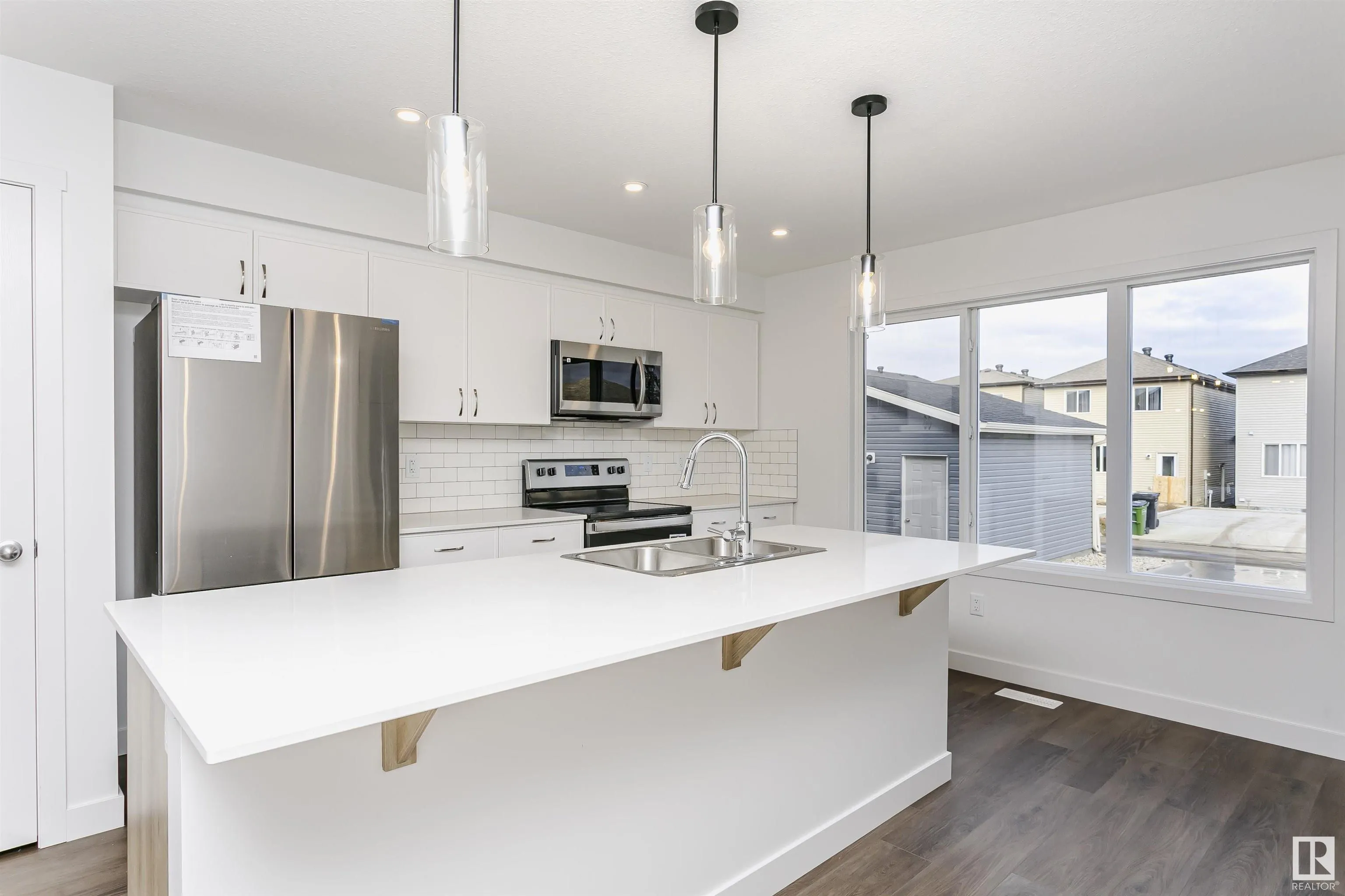 9530 CARSON BEND