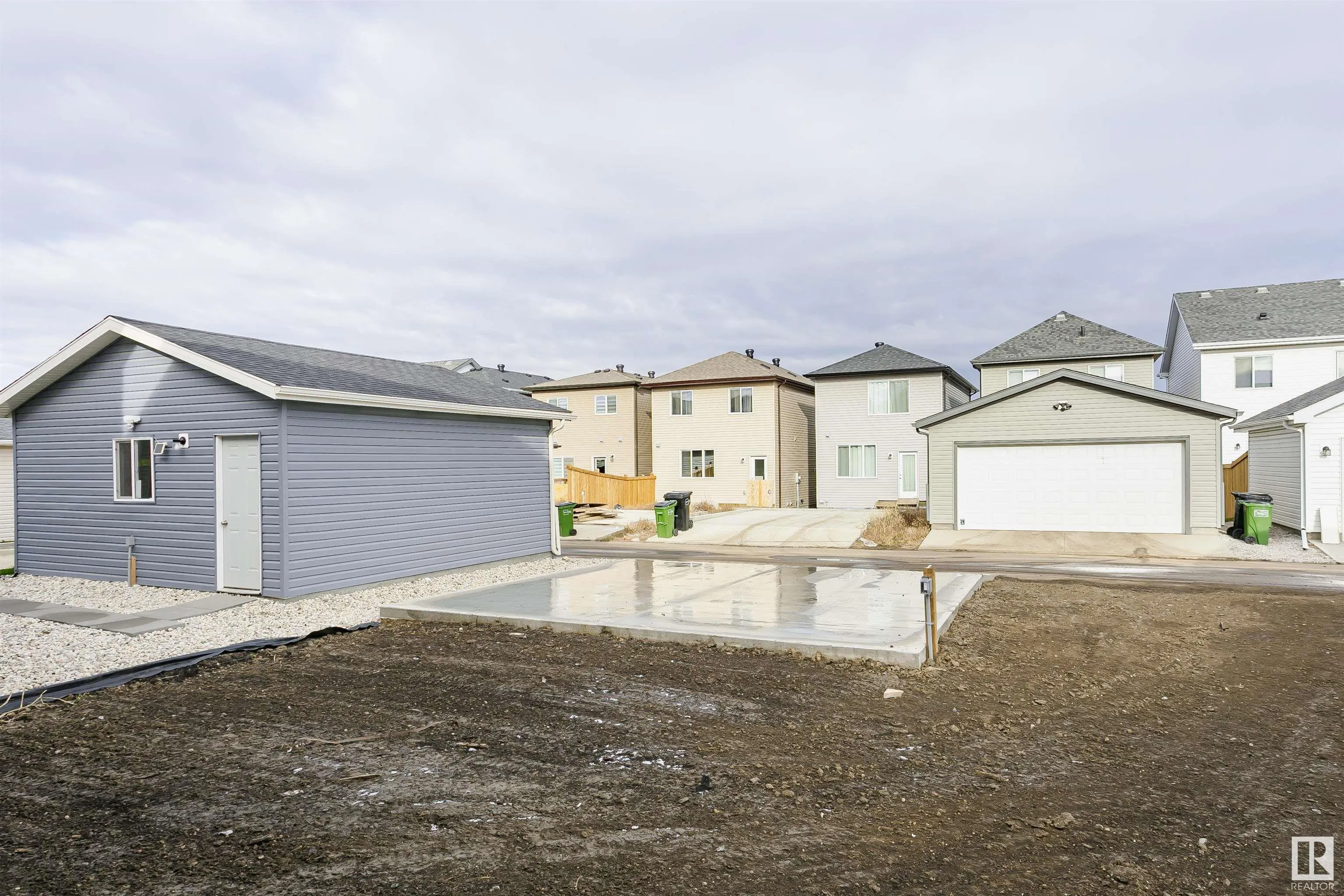 9530 CARSON BEND