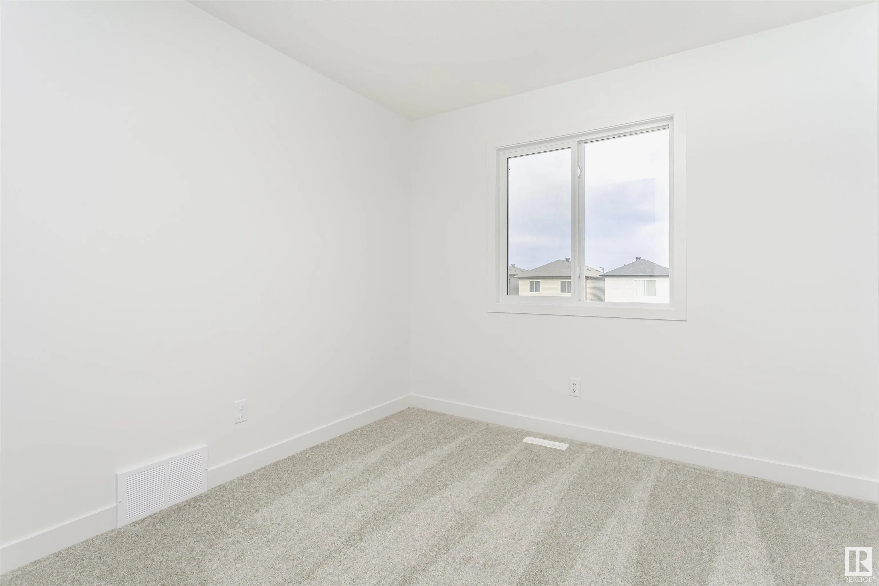 9530 CARSON BEND