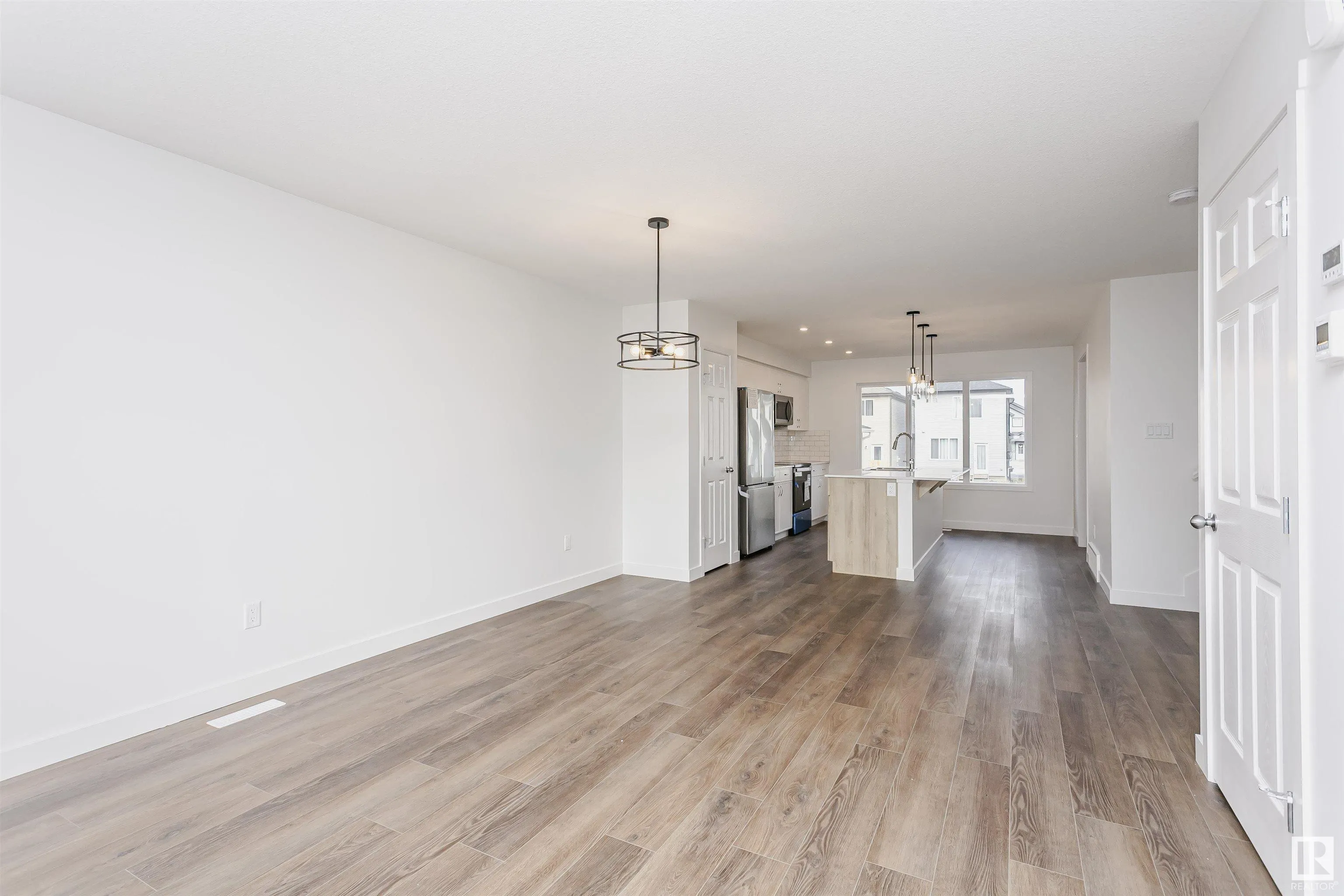 9530 CARSON BEND