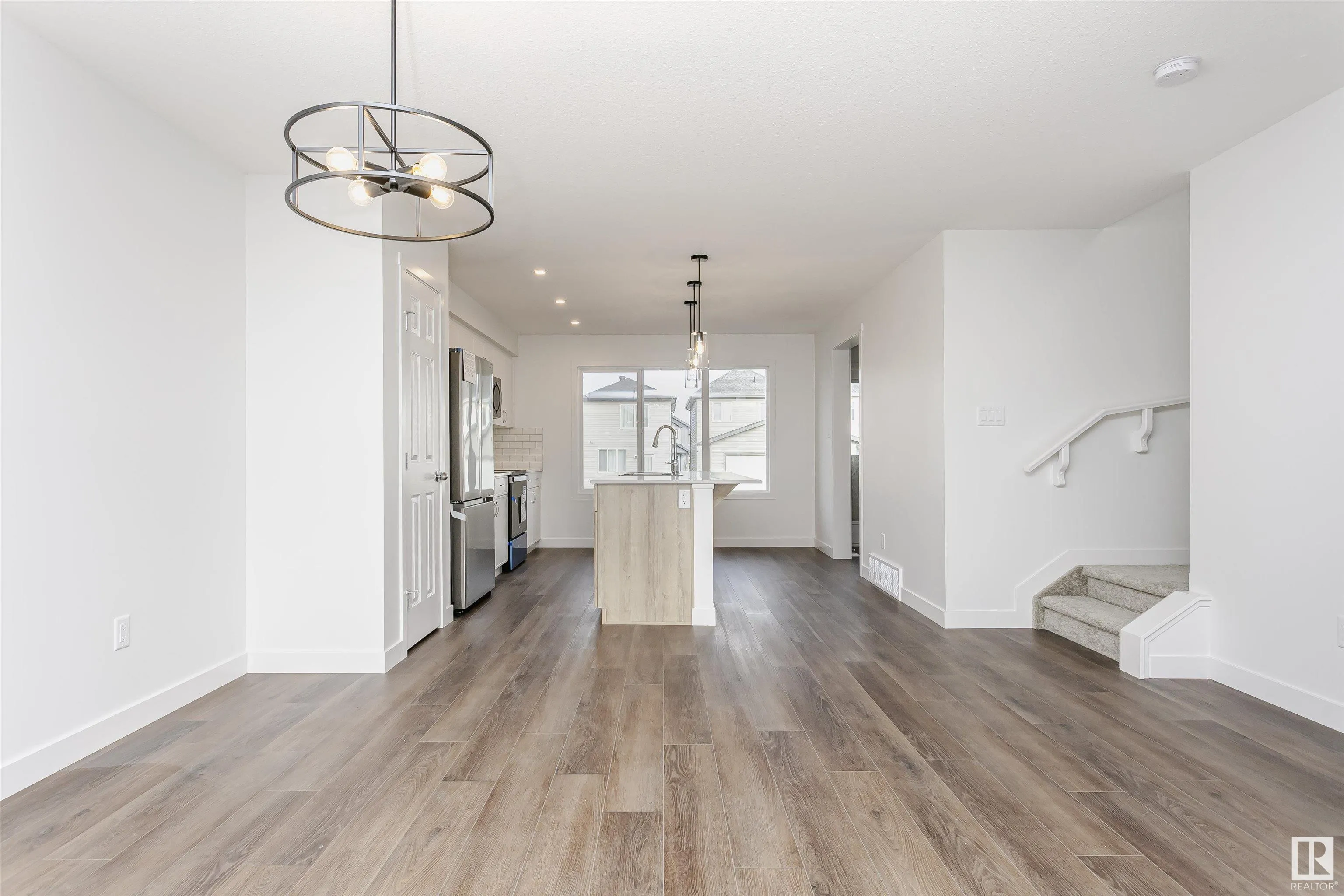 9530 CARSON BEND