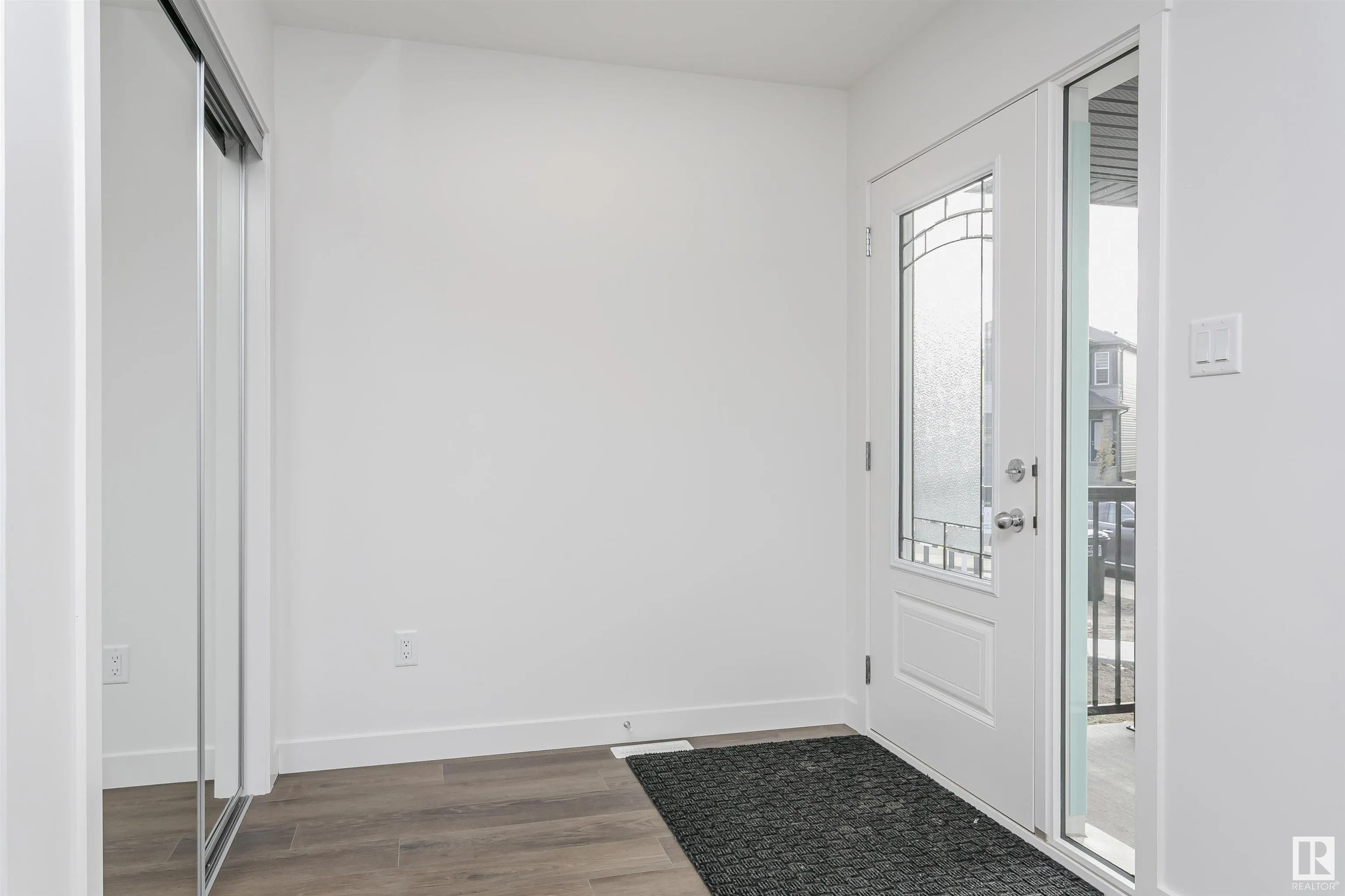 9530 CARSON BEND