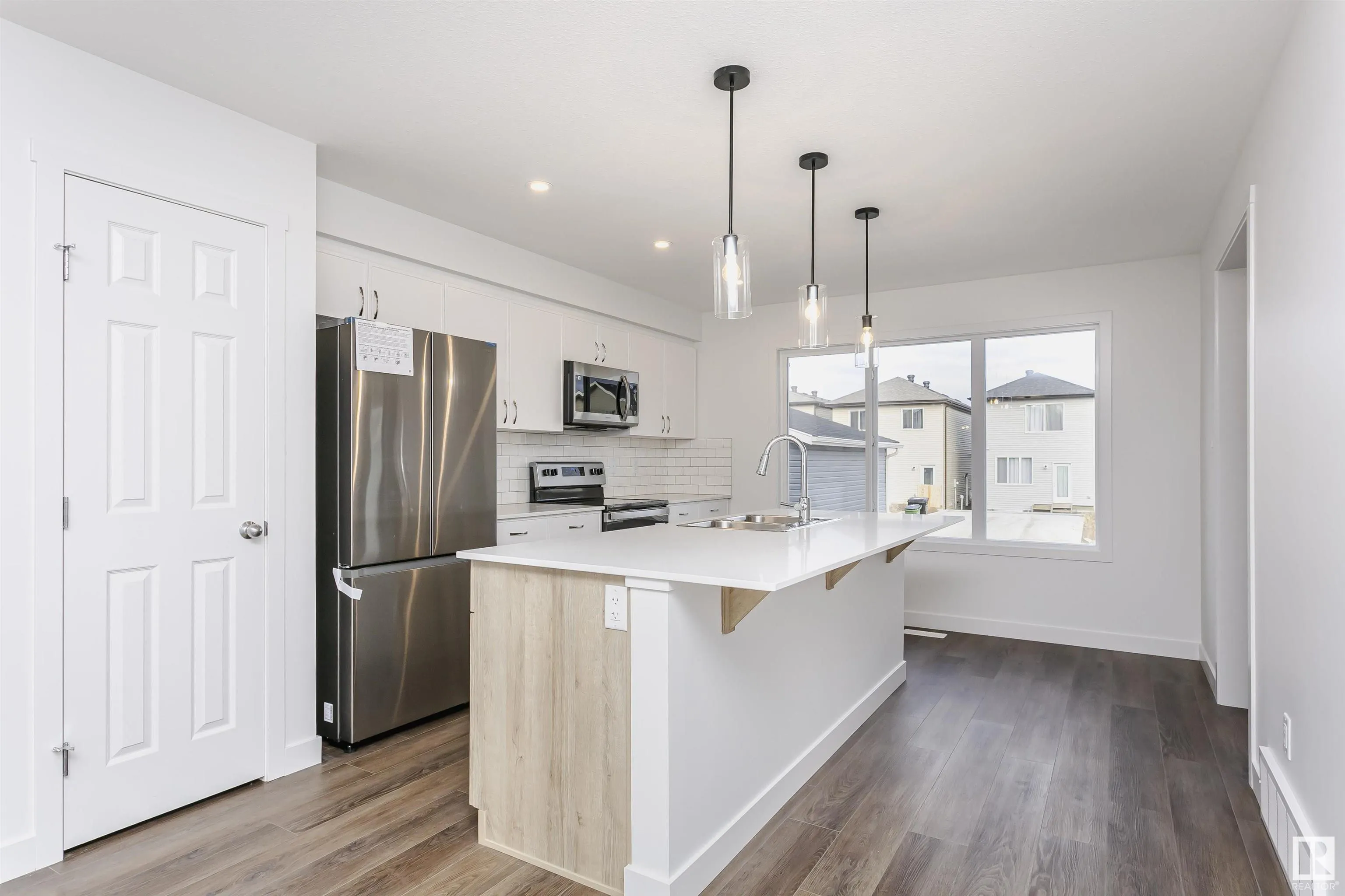 9530 CARSON BEND