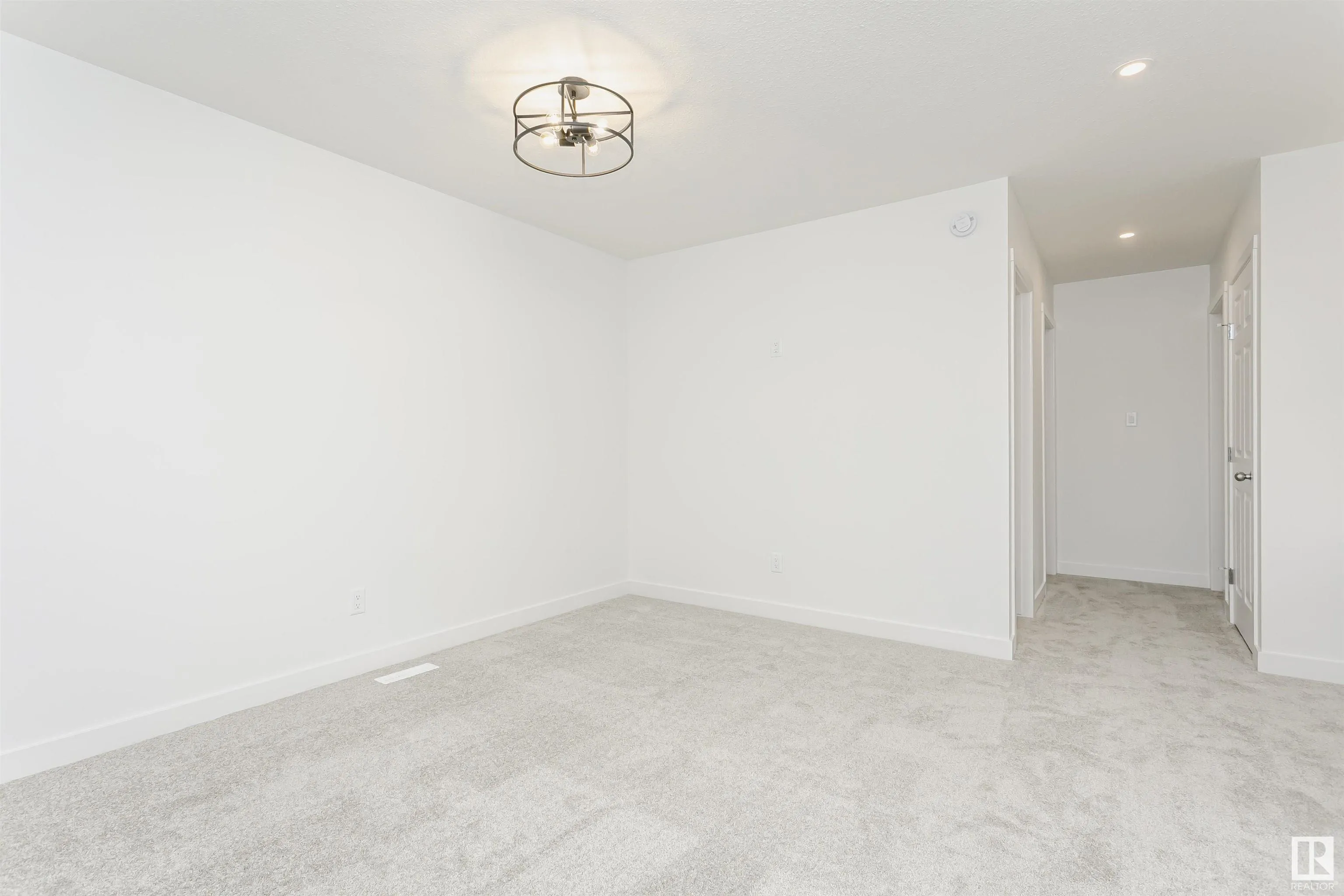 9530 CARSON BEND