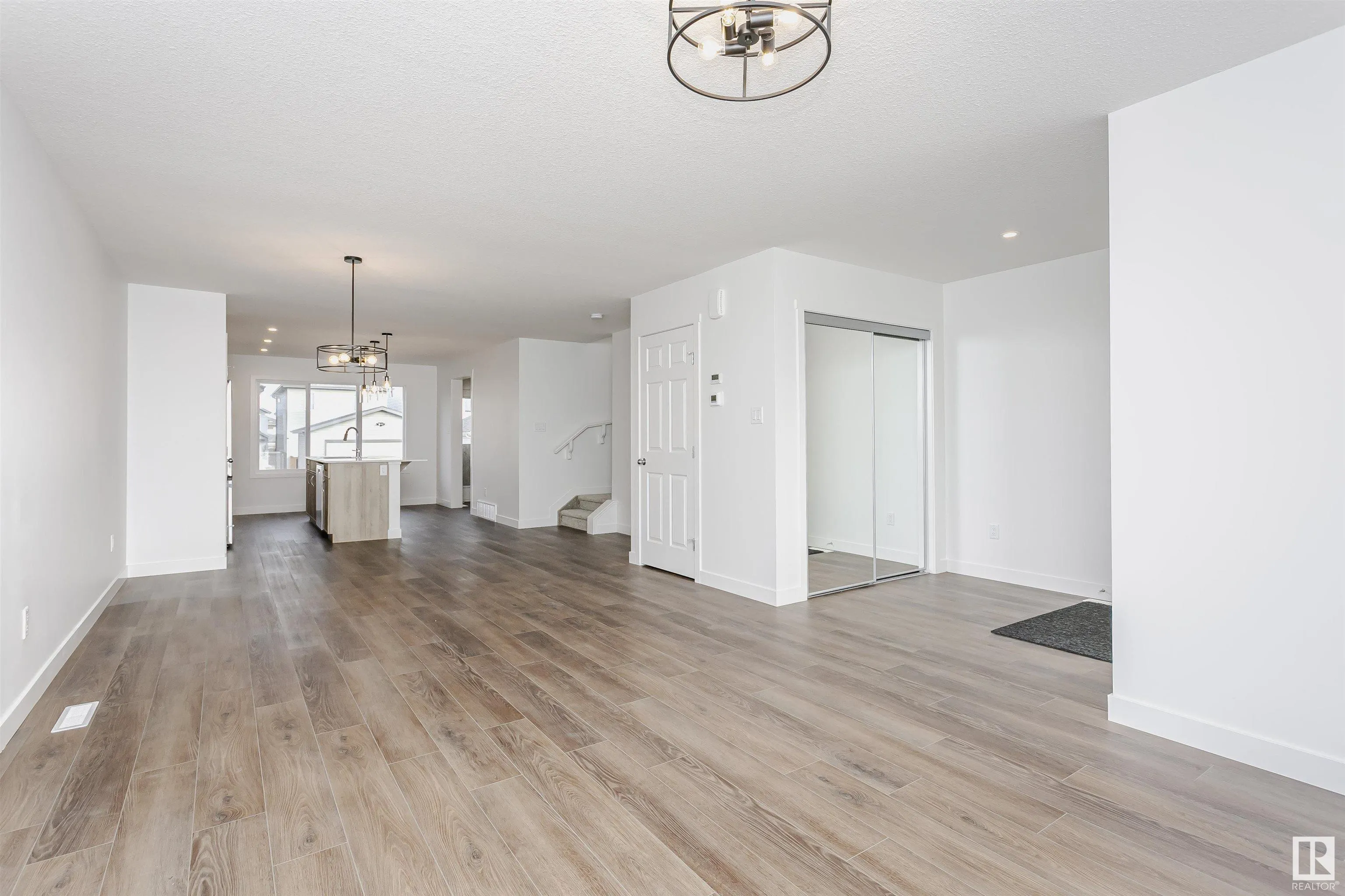 9530 CARSON BEND