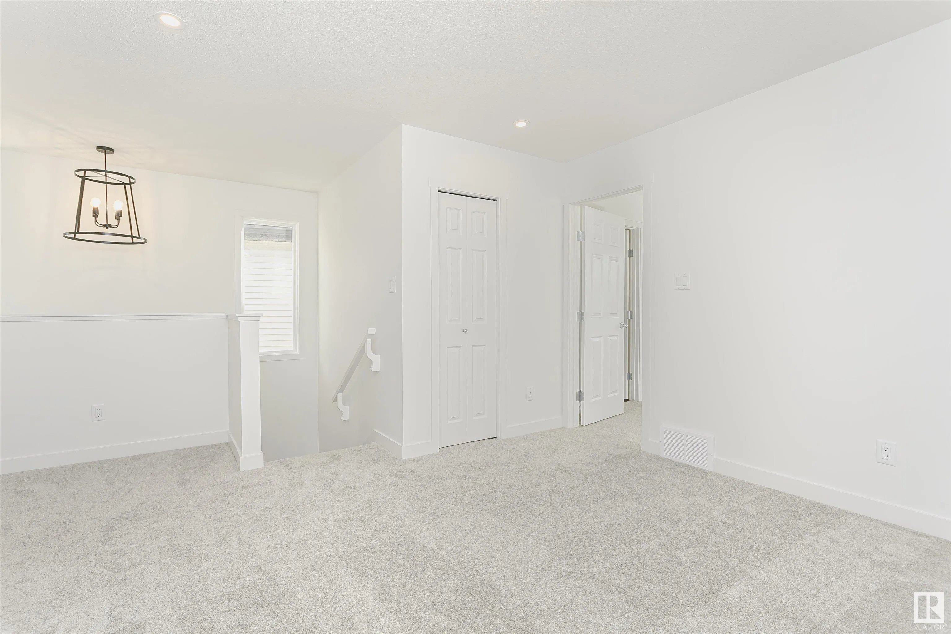 9530 CARSON BEND