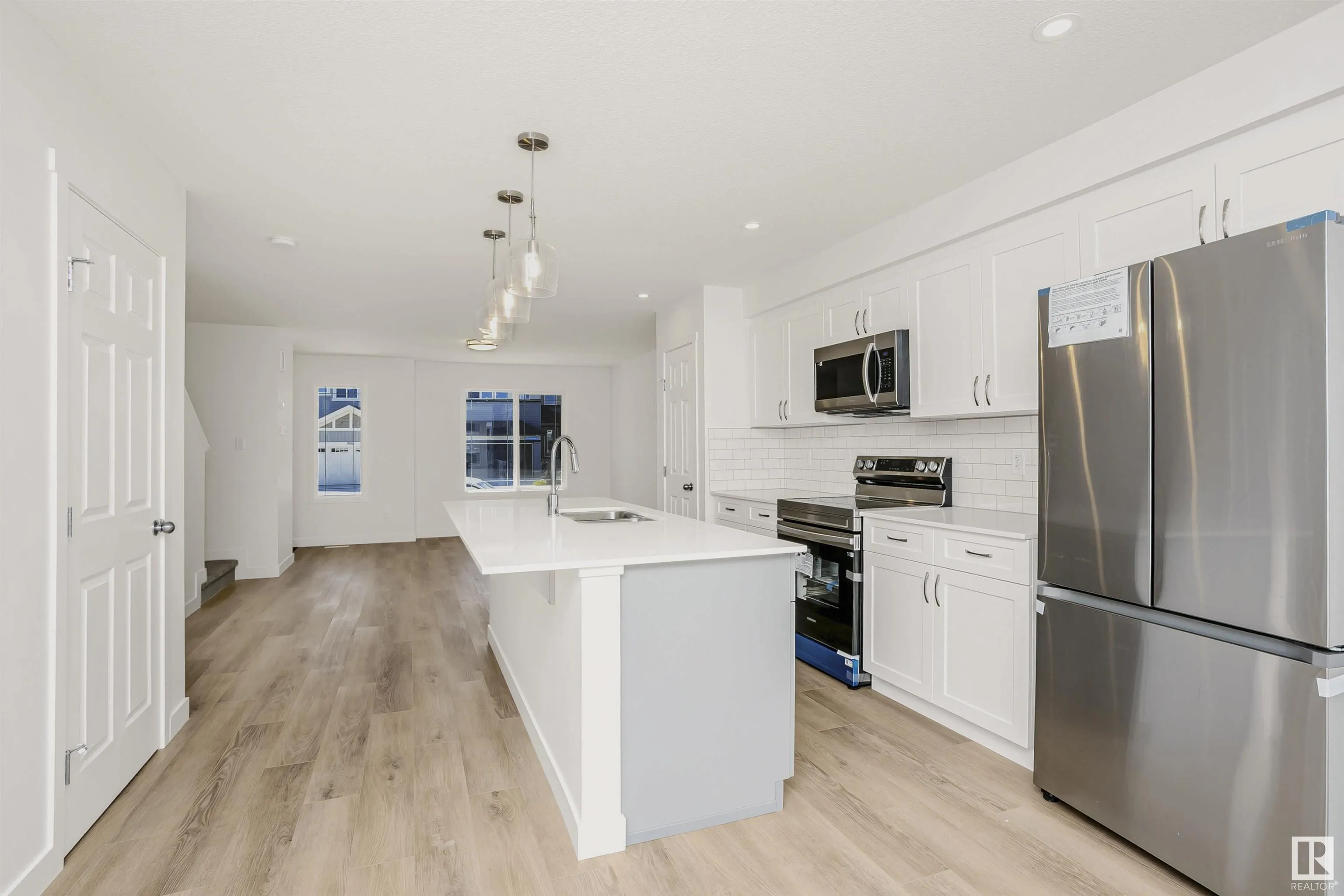 9552 CARSON BEND