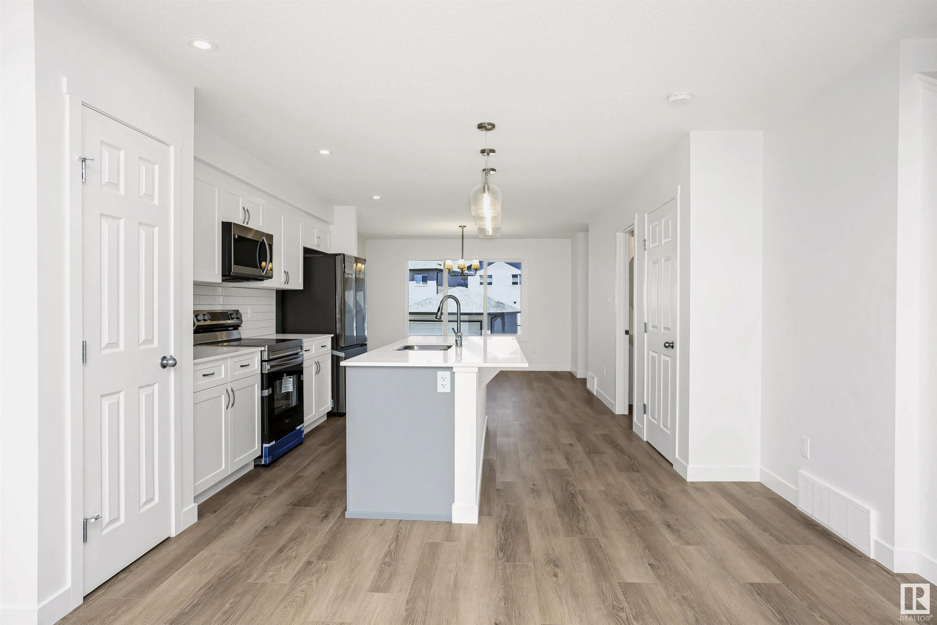 9552 CARSON BEND