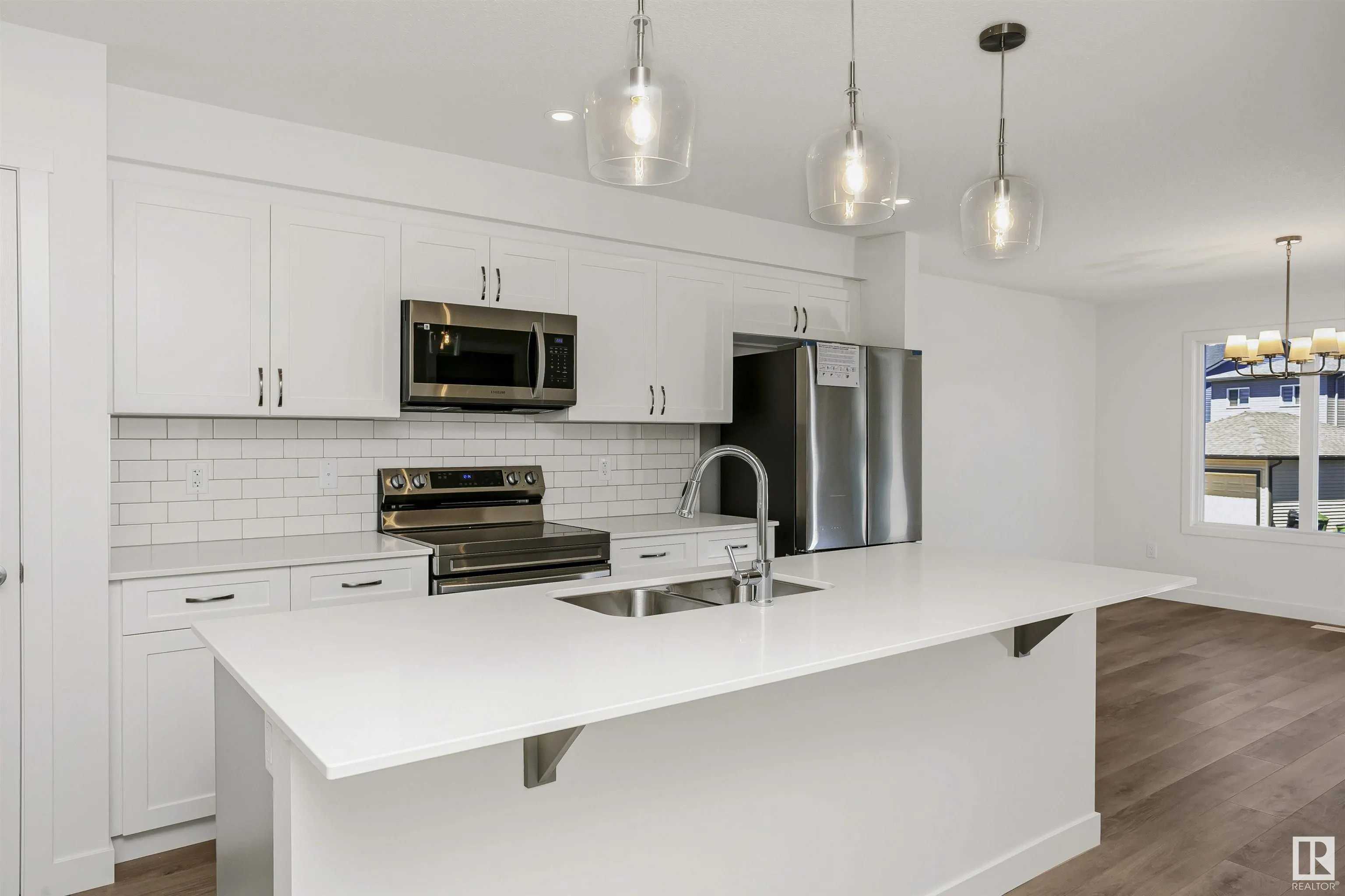 9552 CARSON BEND