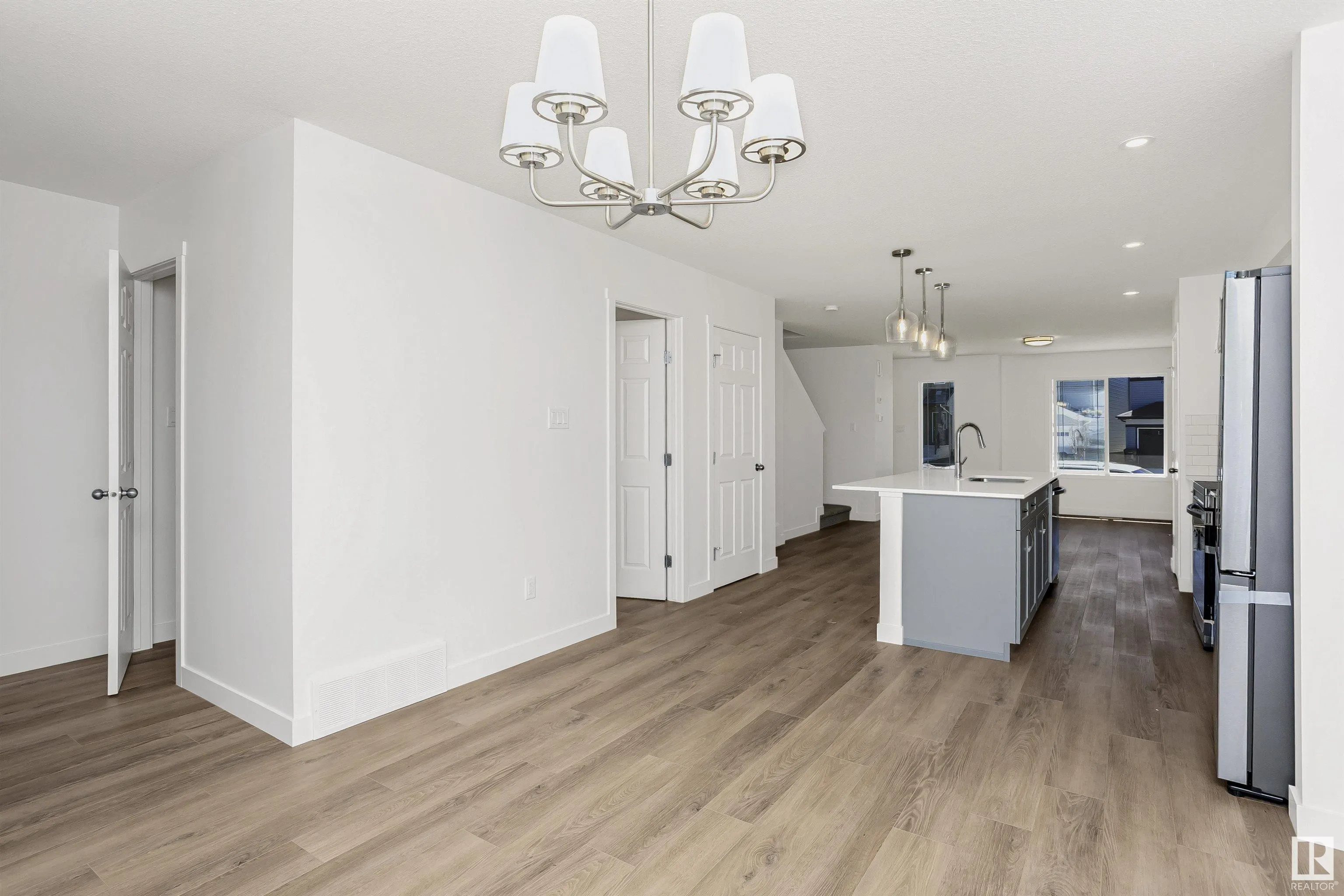 9552 CARSON BEND