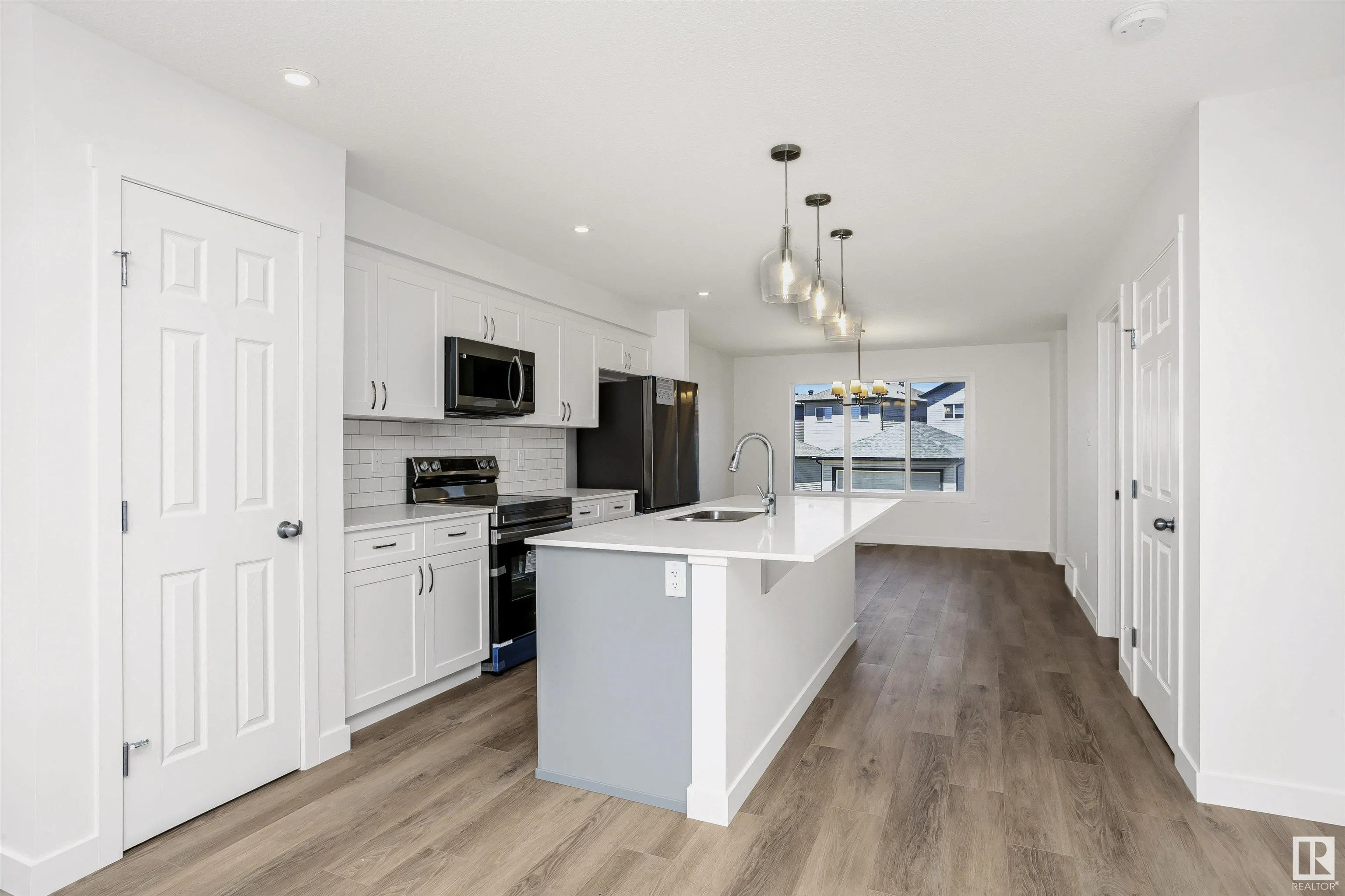 9552 CARSON BEND
