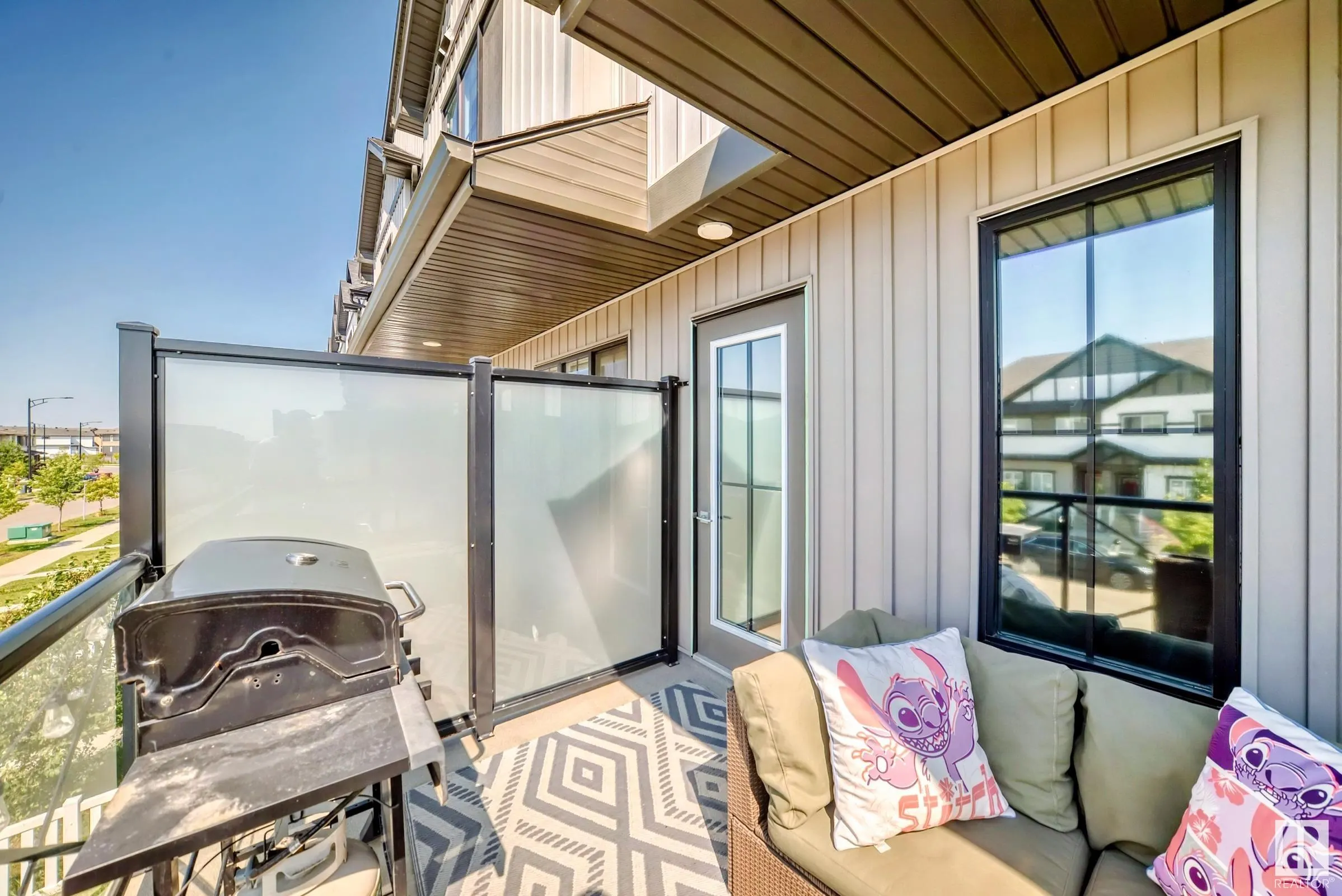 1077 CY BECKER Road