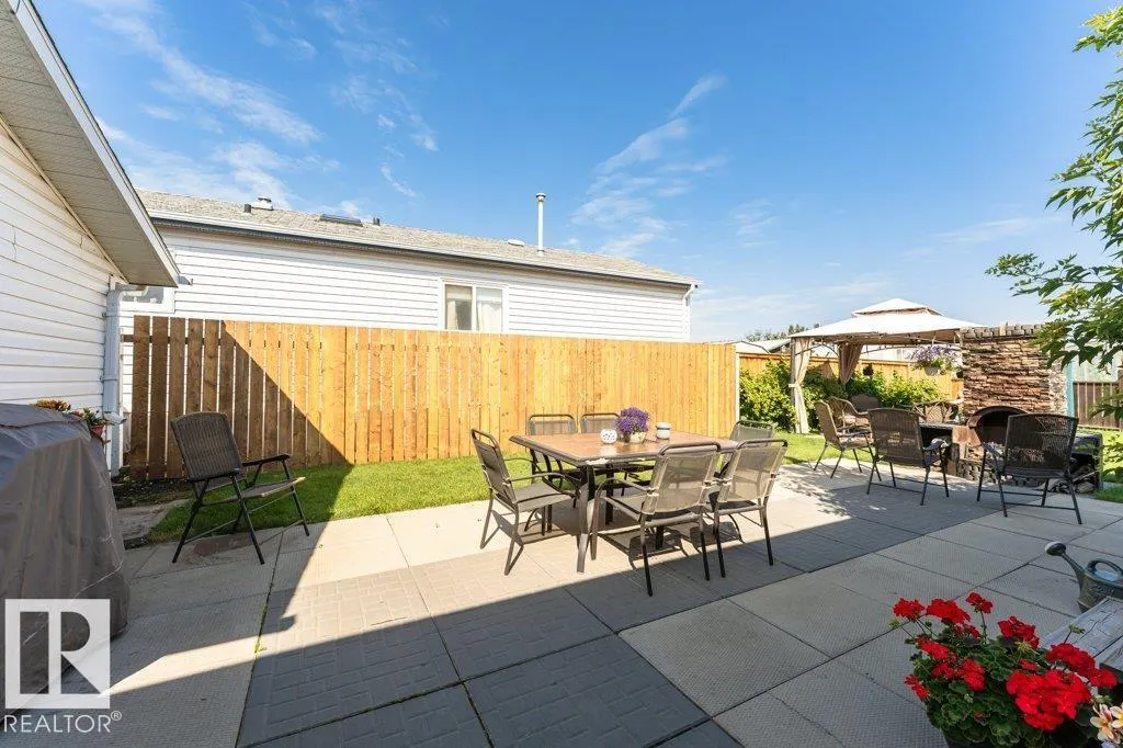 3402 Lakeview Point(e)