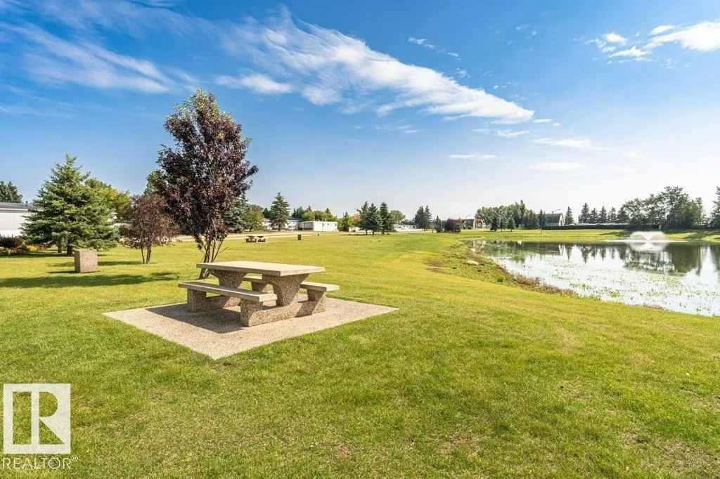 3402 Lakeview Point(e)