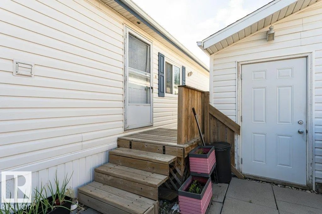 3402 Lakeview Point(e)