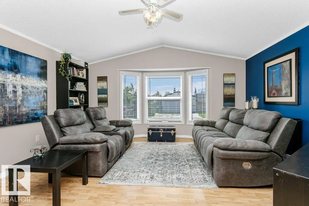 3402 Lakeview Point(e)