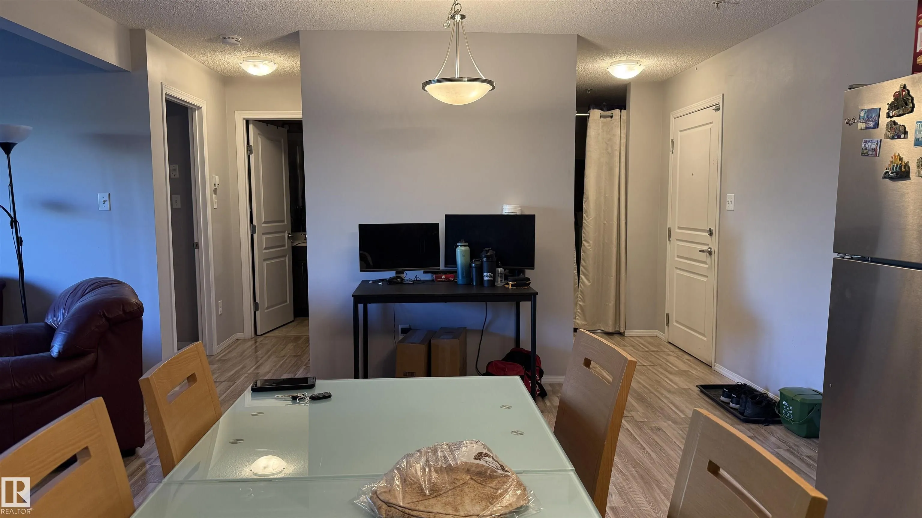 301 CLAREVIEW STATION Drive