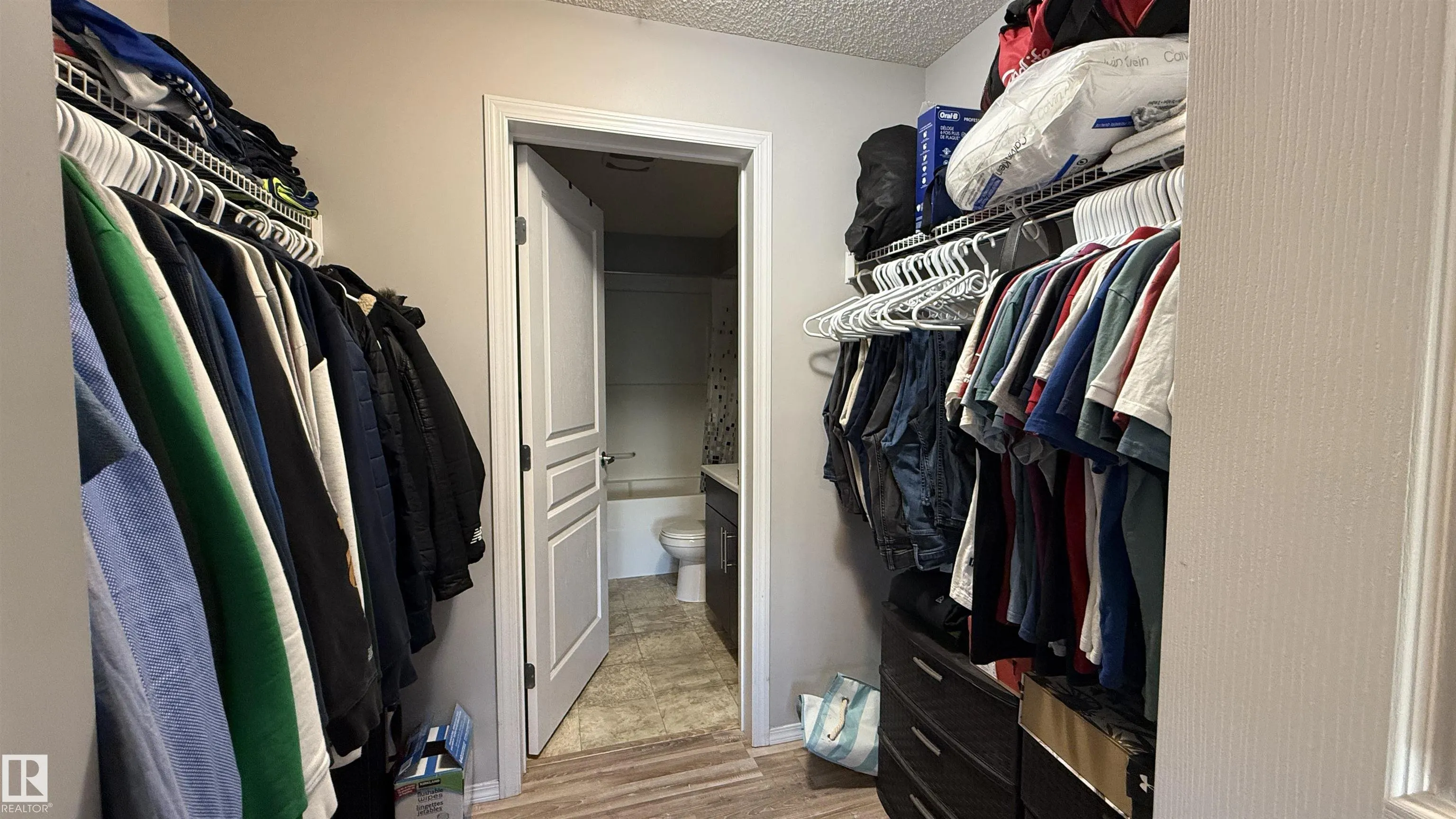 301 CLAREVIEW STATION Drive