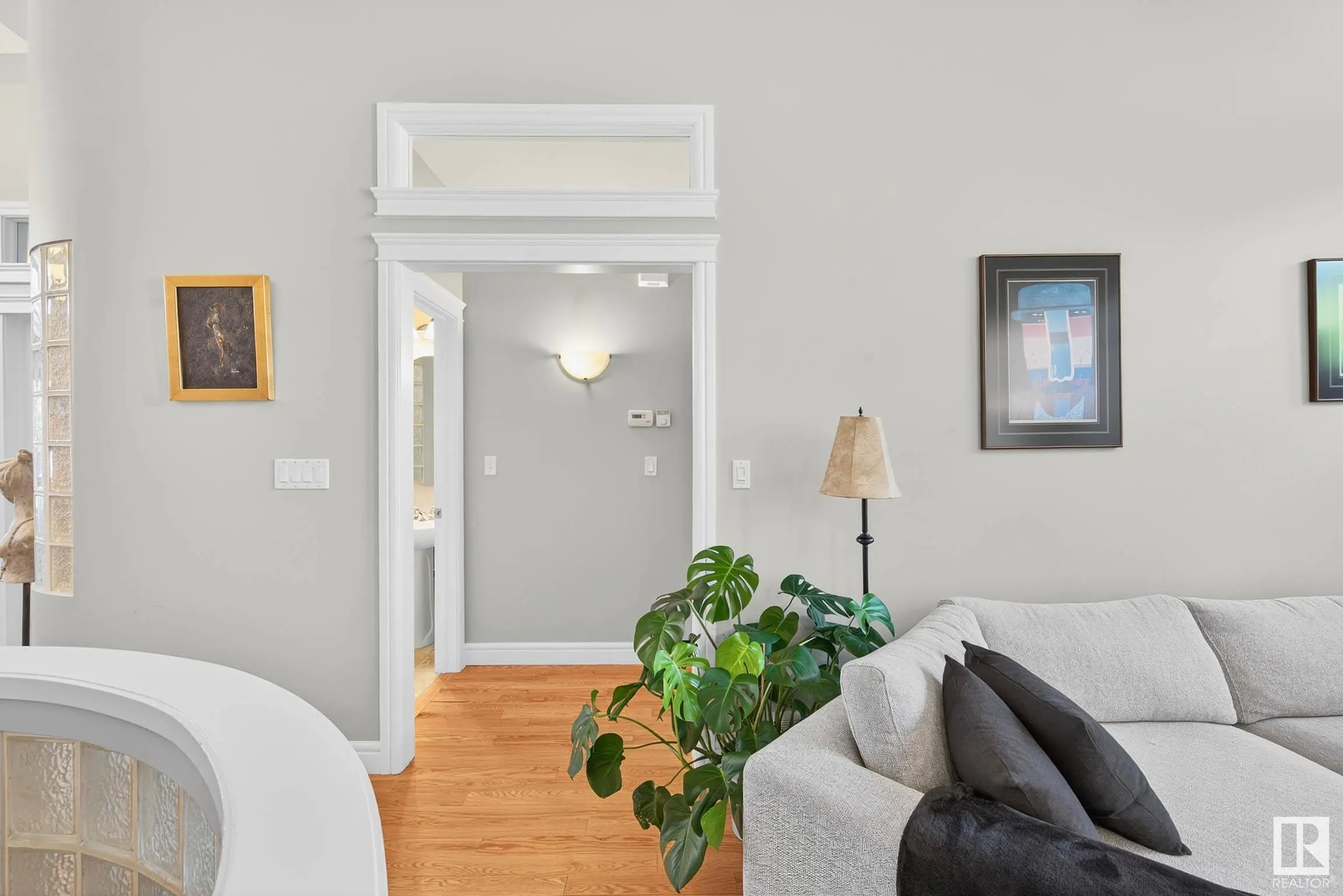 13 OAKCREST Terrace