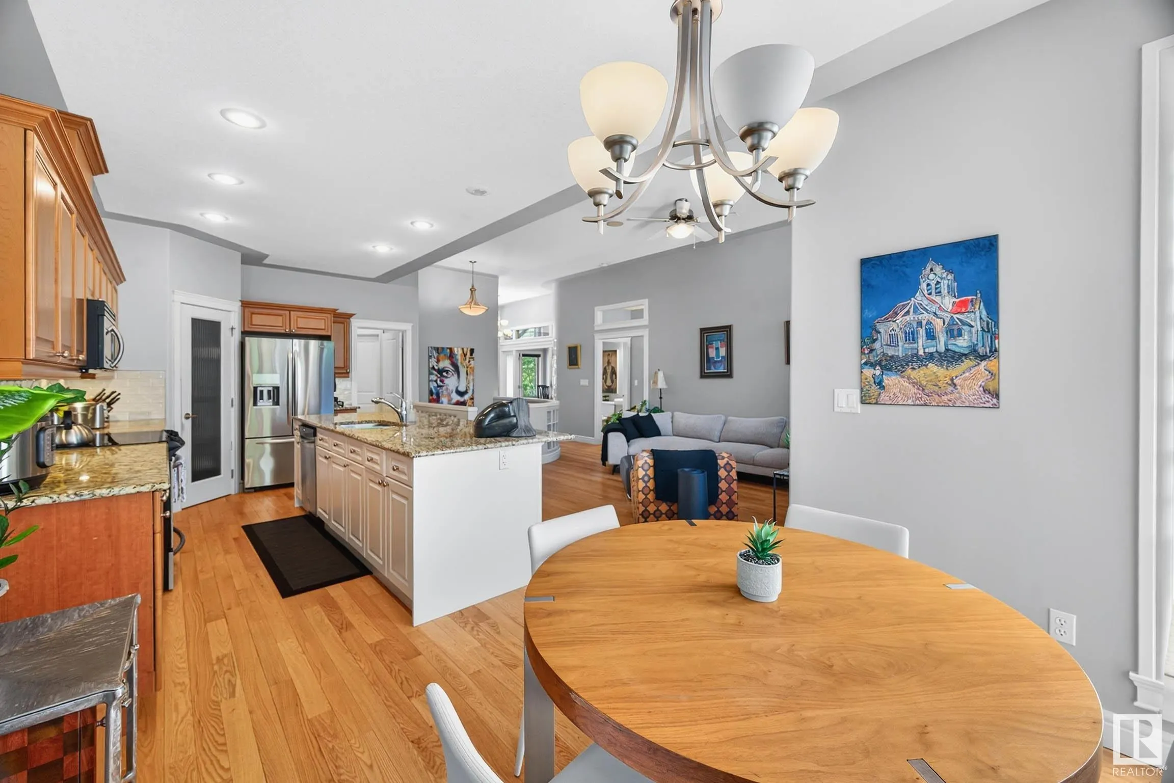 13 OAKCREST Terrace