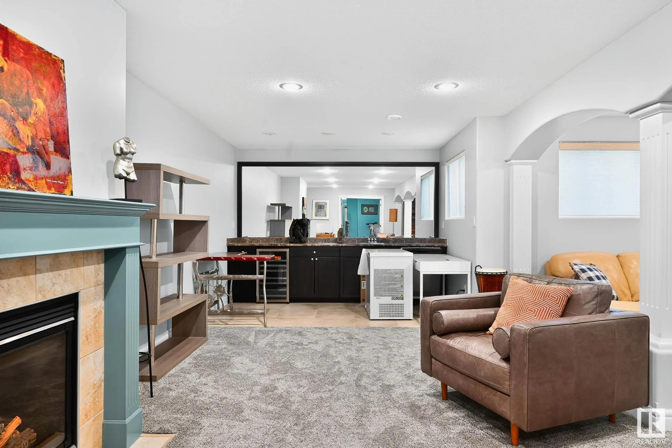 13 OAKCREST Terrace