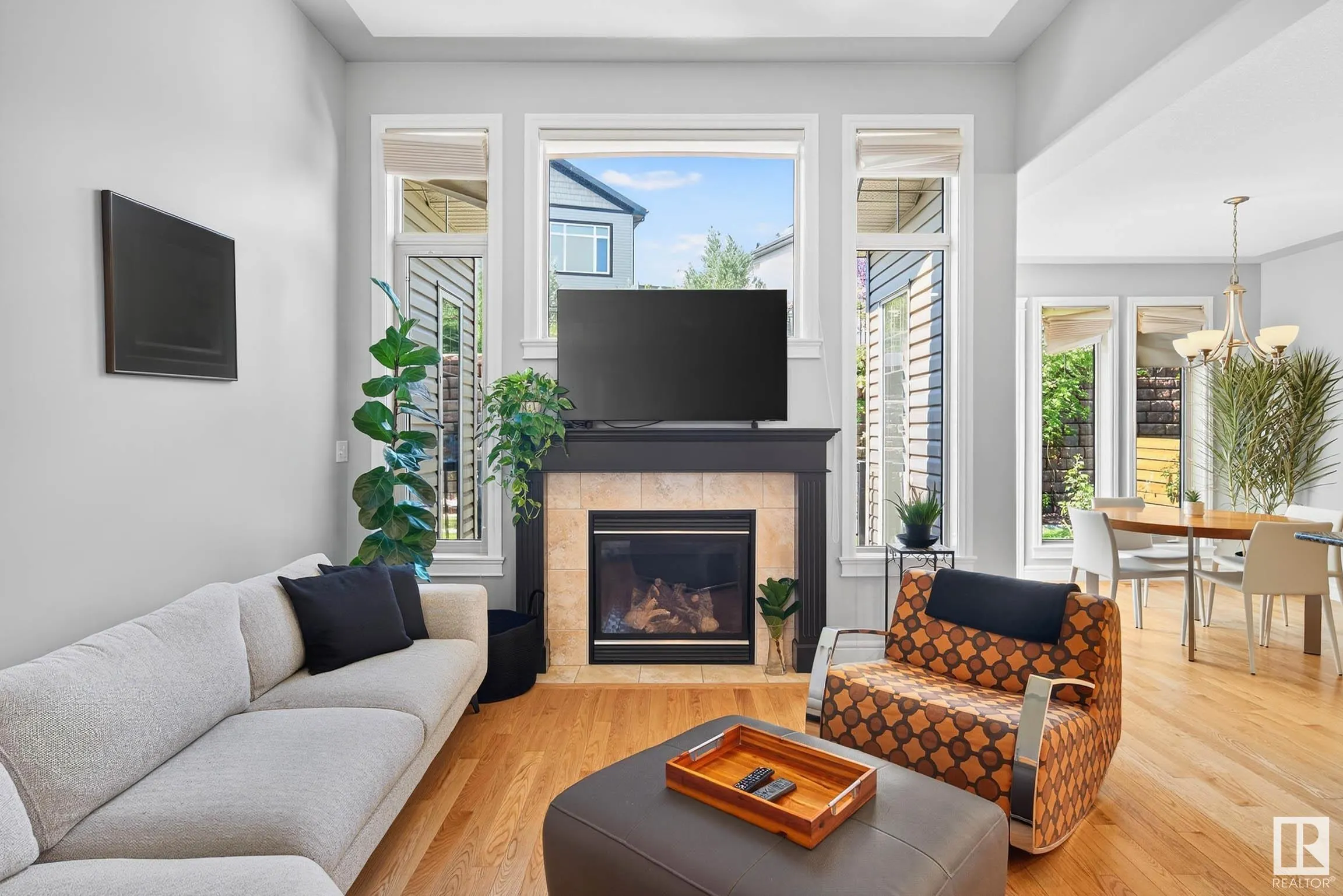 13 OAKCREST Terrace