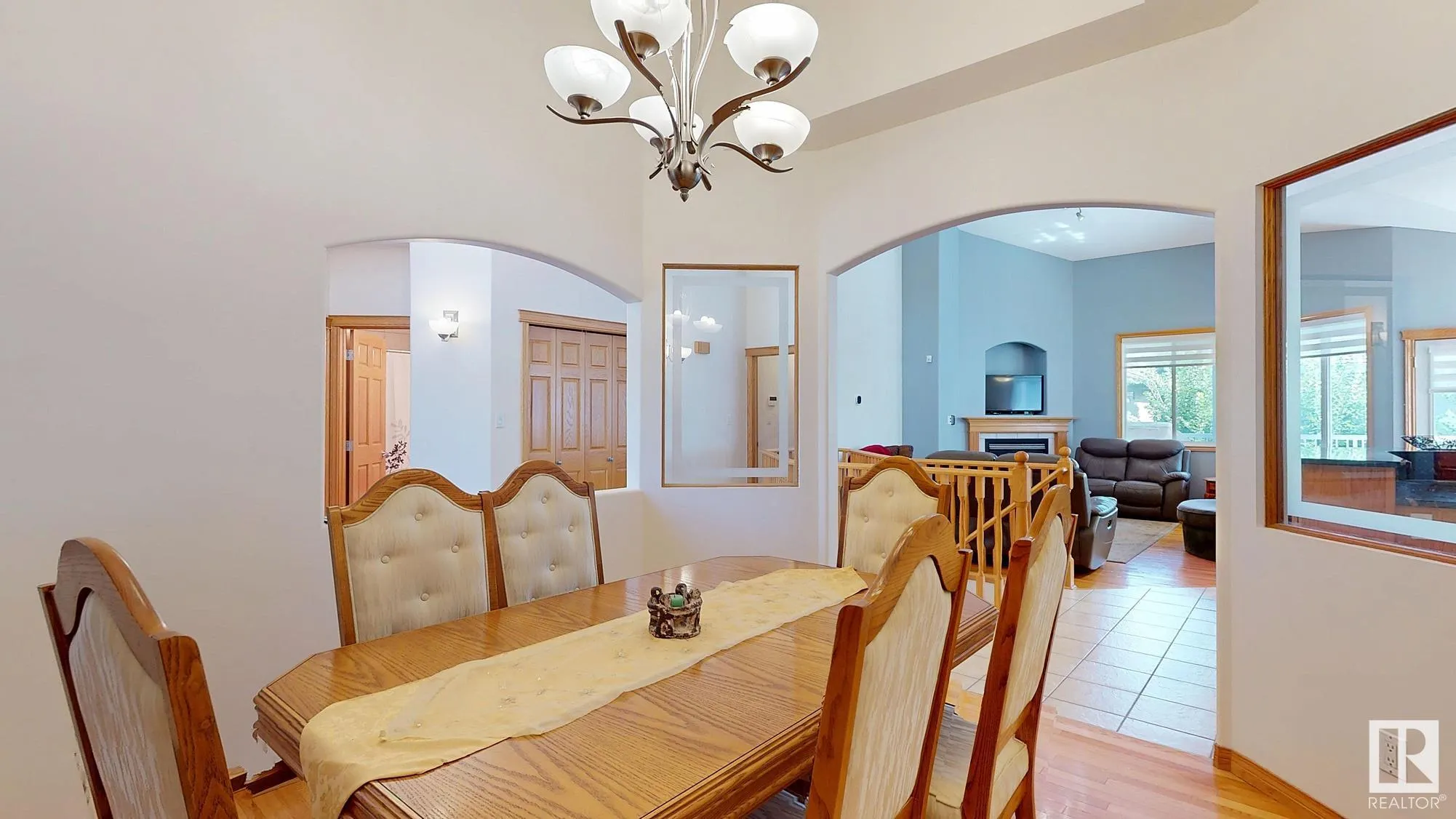 7 KINGSBURY Crescent