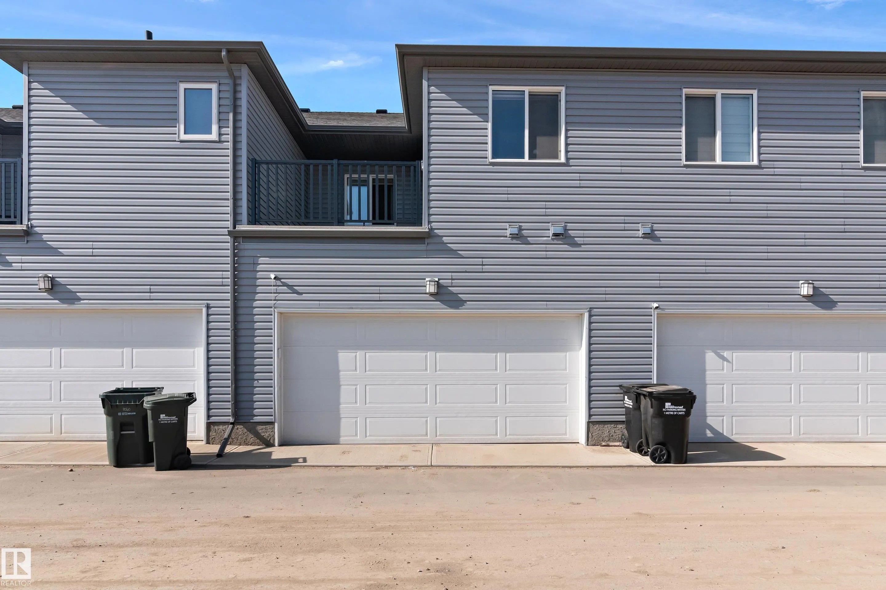 1056 Crestview TC