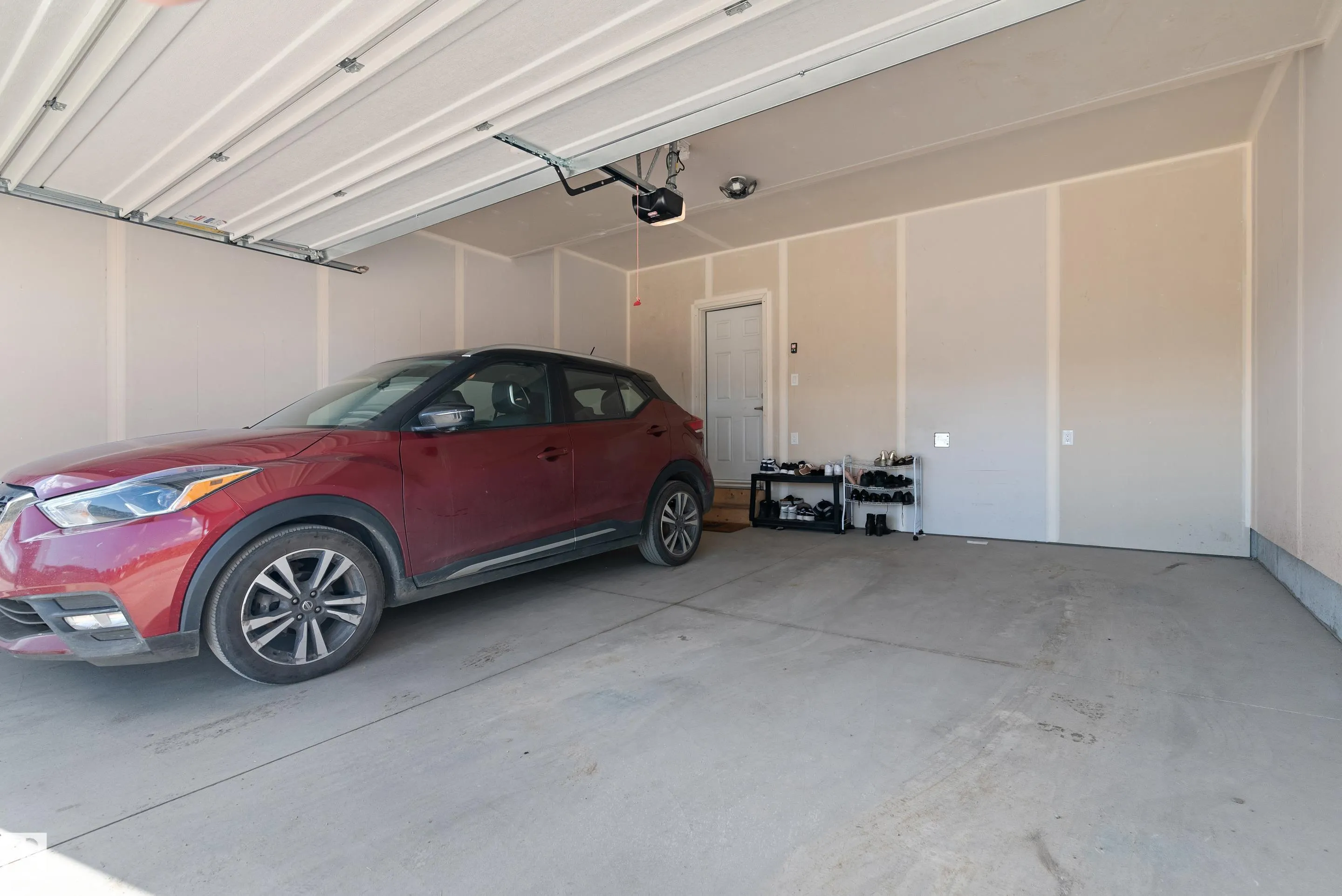 1056 Crestview TC