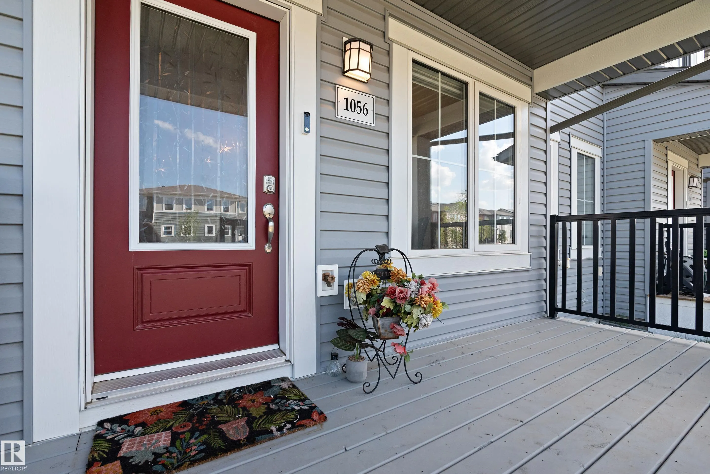 1056 Crestview TC