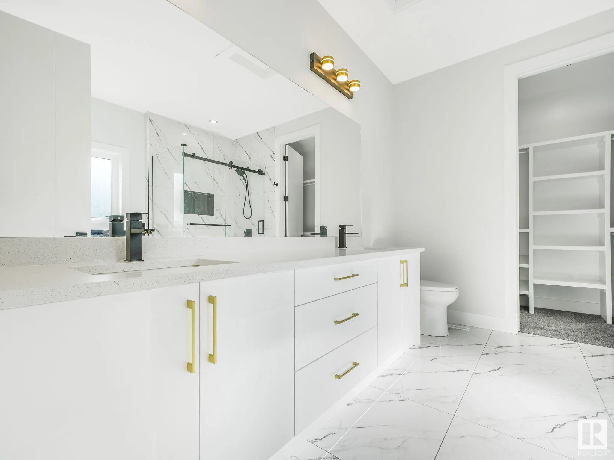 5804 SOLEIL Boulevard