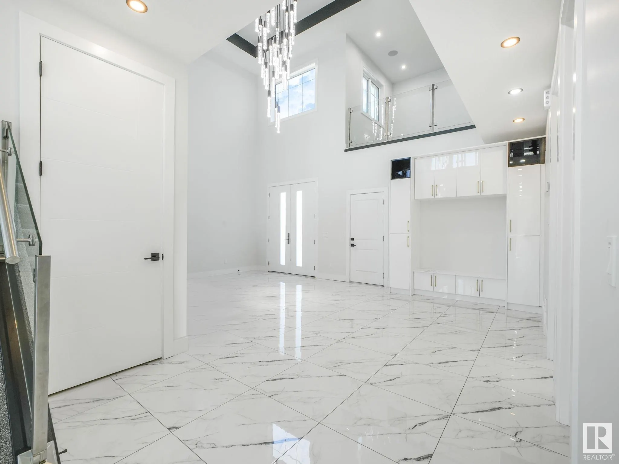 5804 SOLEIL Boulevard