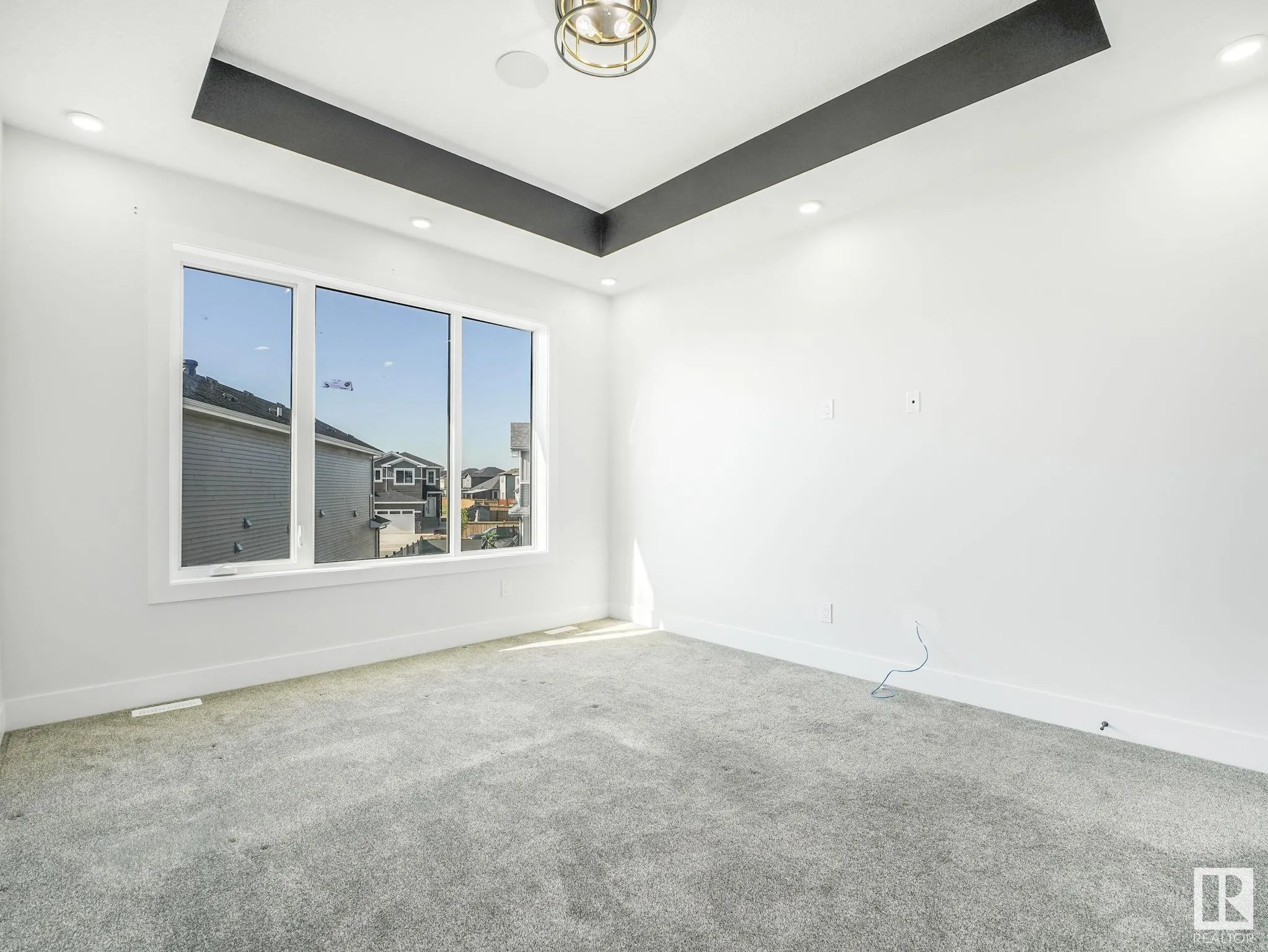 5804 SOLEIL Boulevard