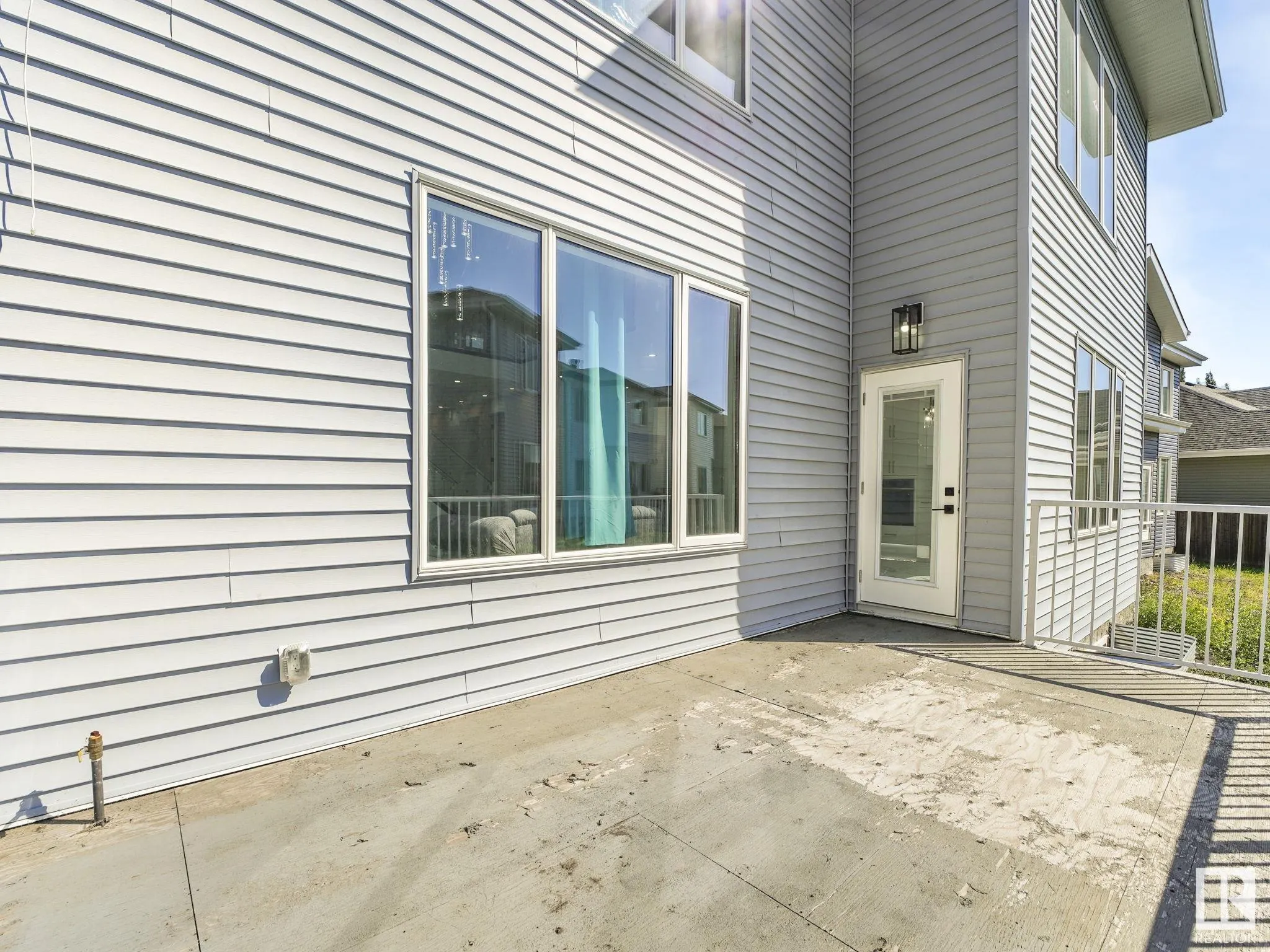 5804 SOLEIL Boulevard