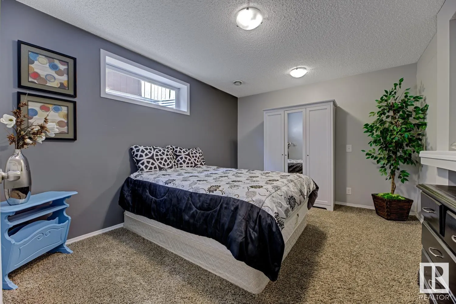 8 LAKEWOOD Cove