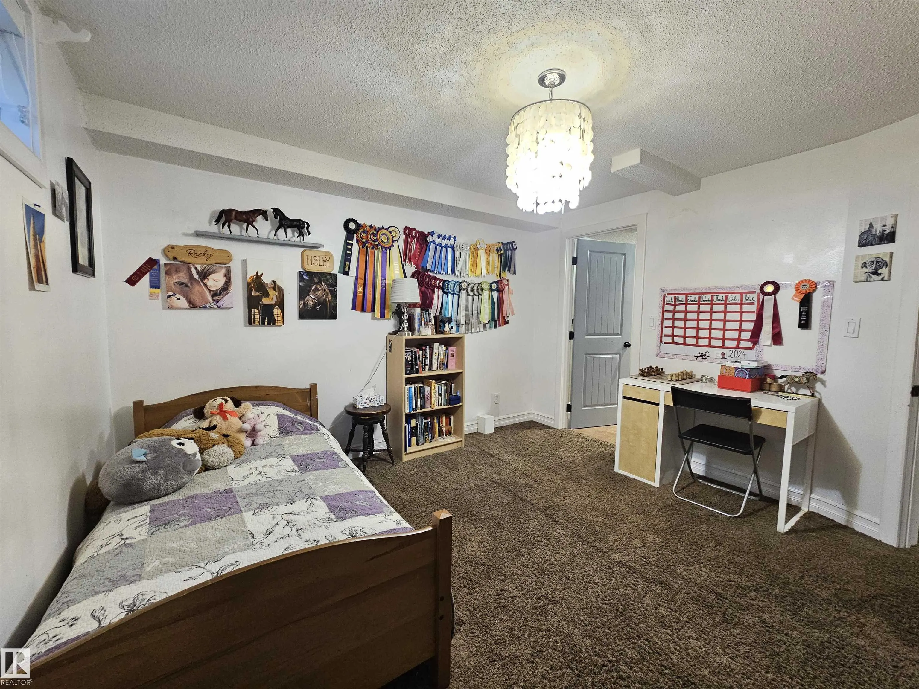 122 GLENCOE Boulevard