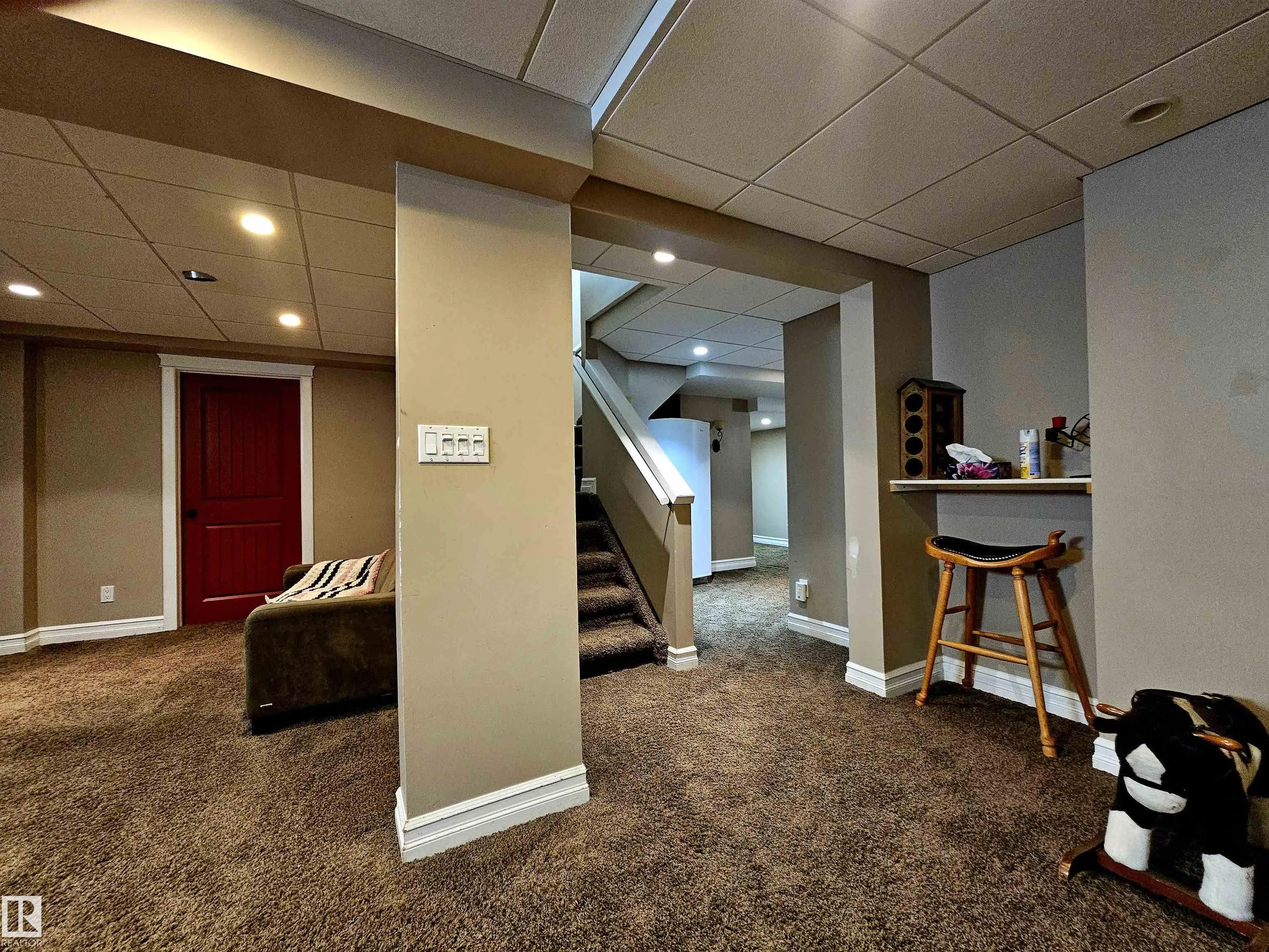 122 GLENCOE Boulevard
